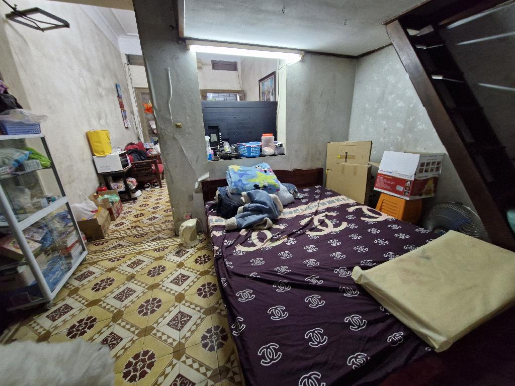 Bán nhà Lương Yên - diện tích 49m2 3 tầng - Sát trường học, kinh doanh tốt - giá 13,3 tỷ