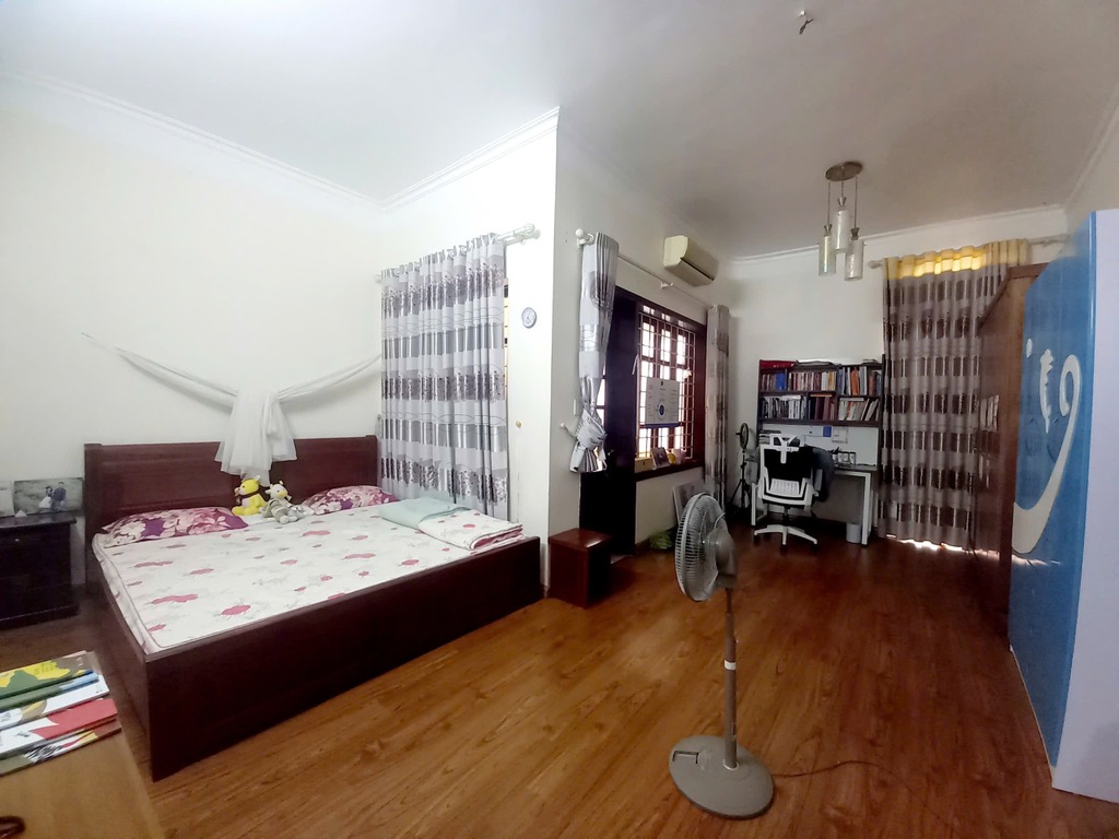 Bán nhà Thái Thịnh - diện tích 130m2 4 tầng - Bán đất tặng nhà - giá 27 tỷ