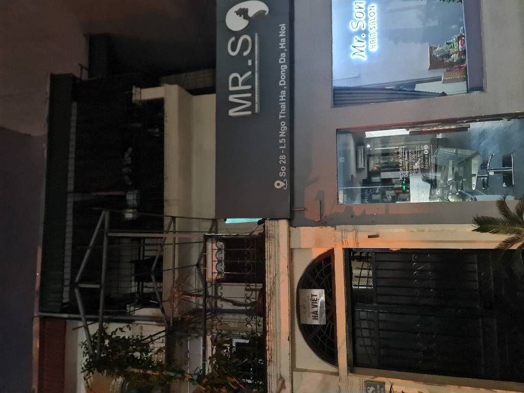 Bán nhà Ngõ Thái Hà - diện tích 103m2 3 tầng - ô tô tránh - giá 47 tỷ