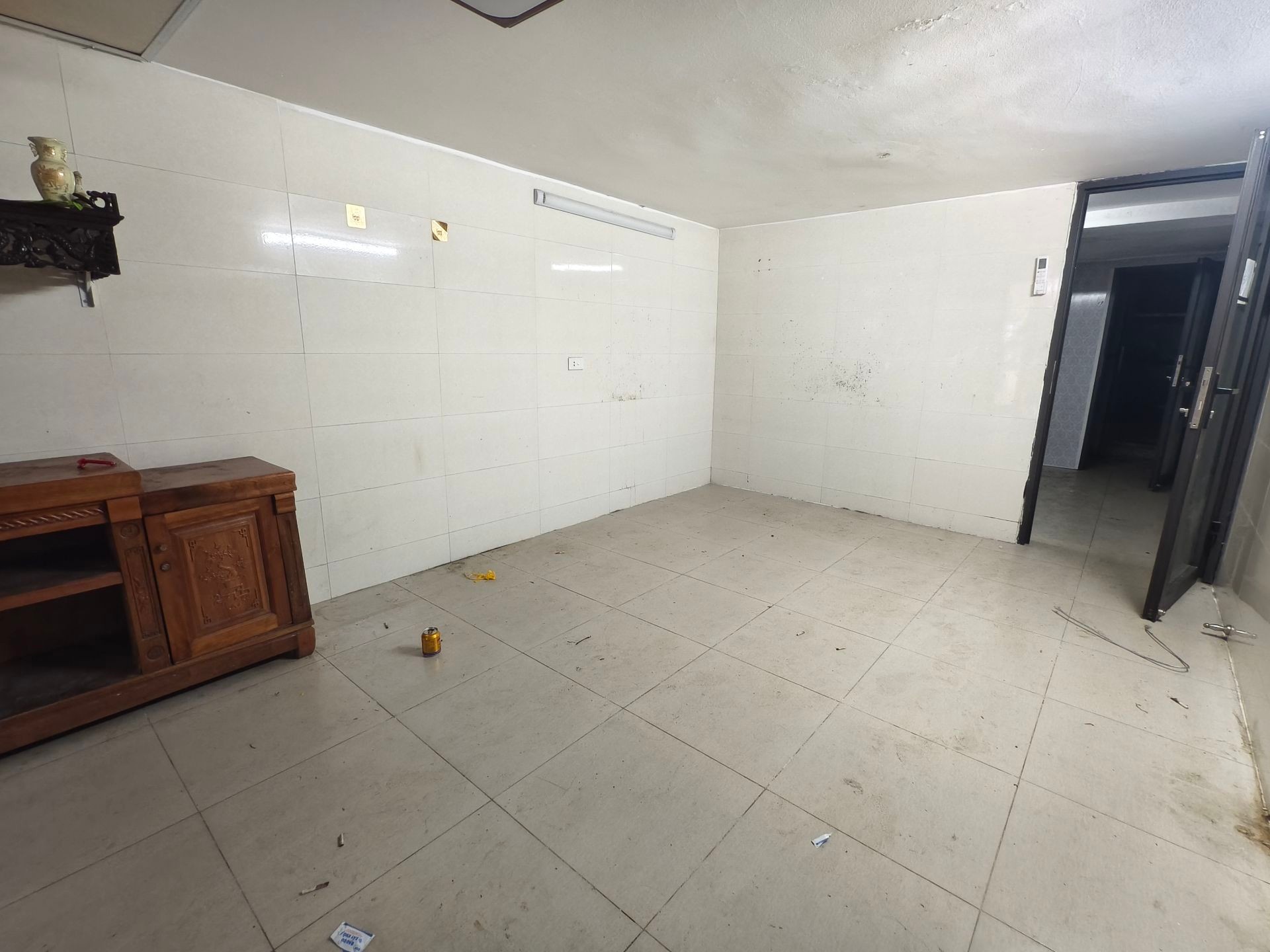 Bán nhà Giải Phóng - diện tích 60m2 1 tầng - Ô tô đỗ cửa - giá 2,76 tỷ