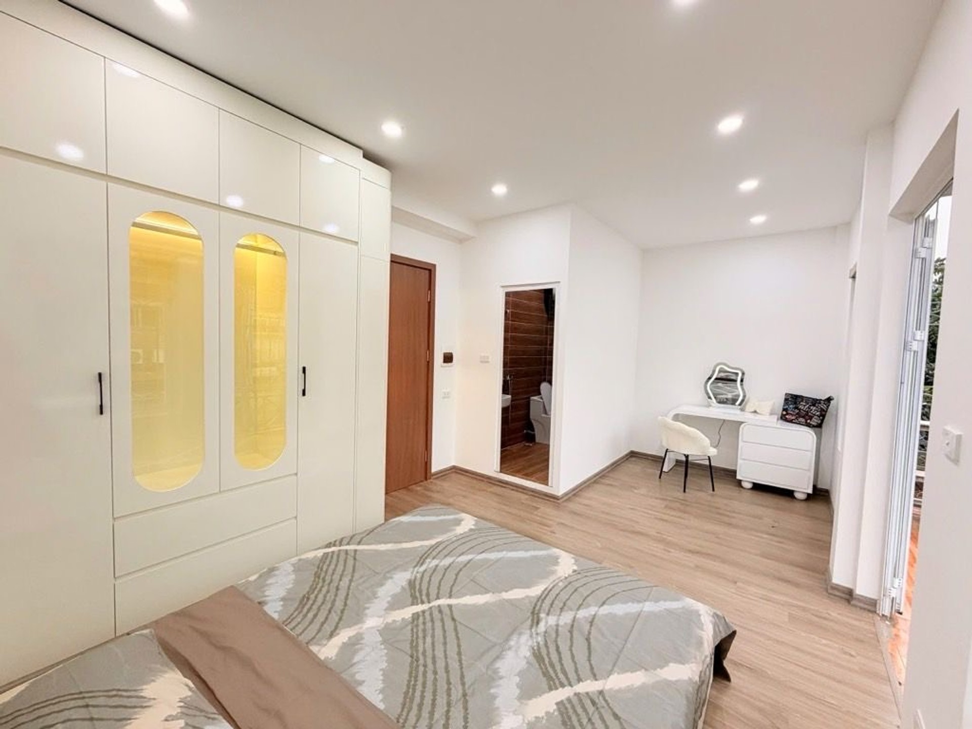 Bán nhà Giải Phóng - diện tích 80m2 1 tầng - Sổ đỏ chính chủ - giá 4,35 tỷ