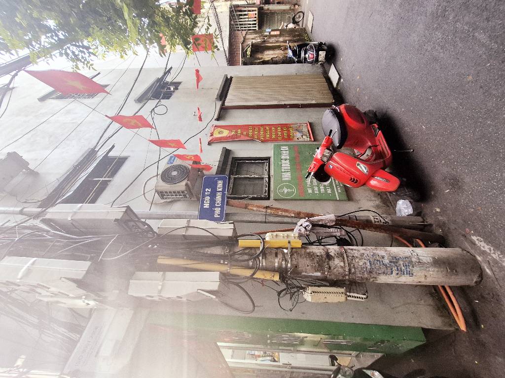 Bán nhà Chính Kinh - diện tích 101m2 3 tầng - Căn góc, ô tô kinh doanh - giá 33 tỷ