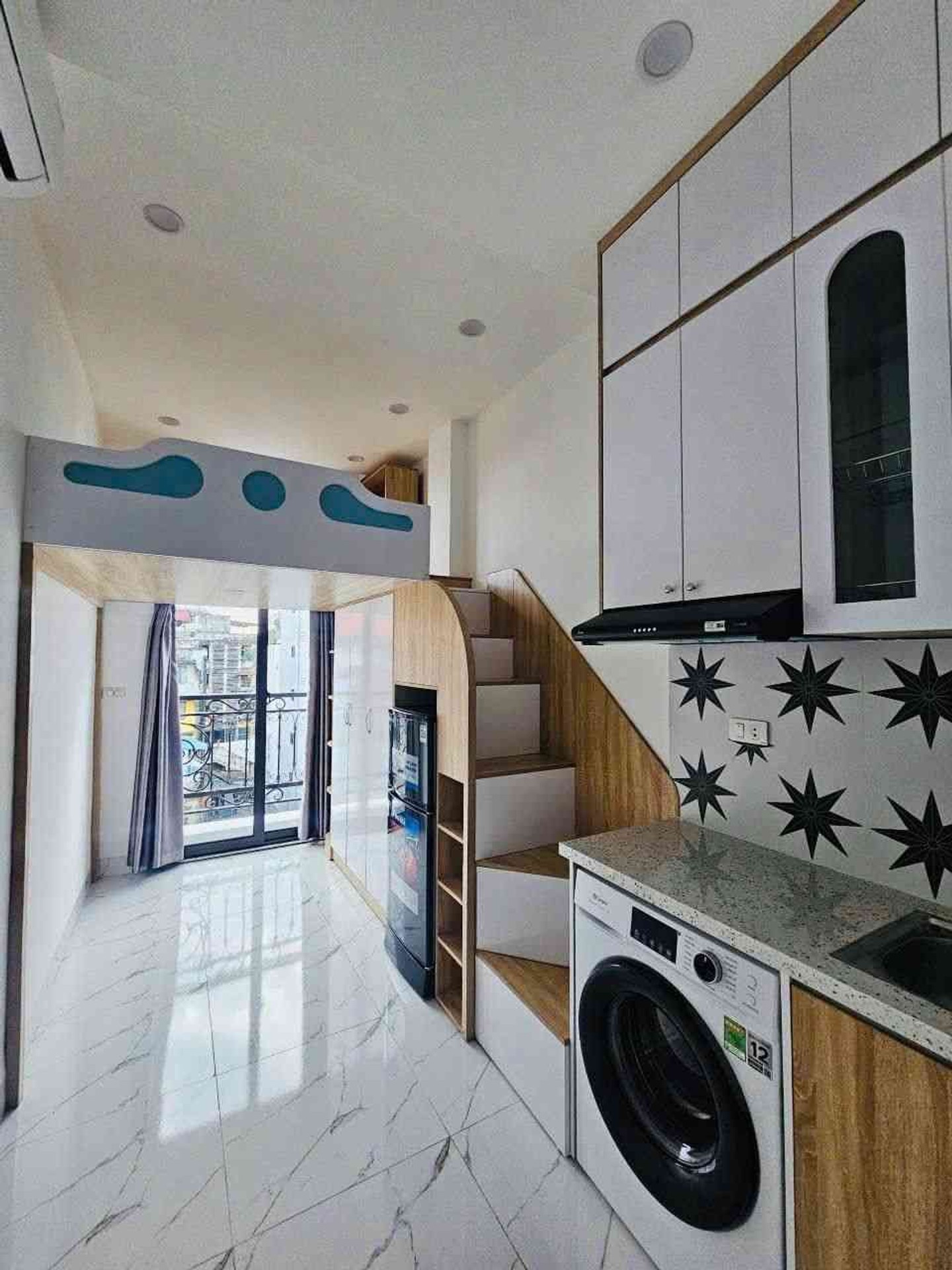 Bán nhà Thanh Nhàn - diện tích 82m2 6 tầng - Lô góc, ngõ ô tô đỗ cửa - giá 25 tỷ