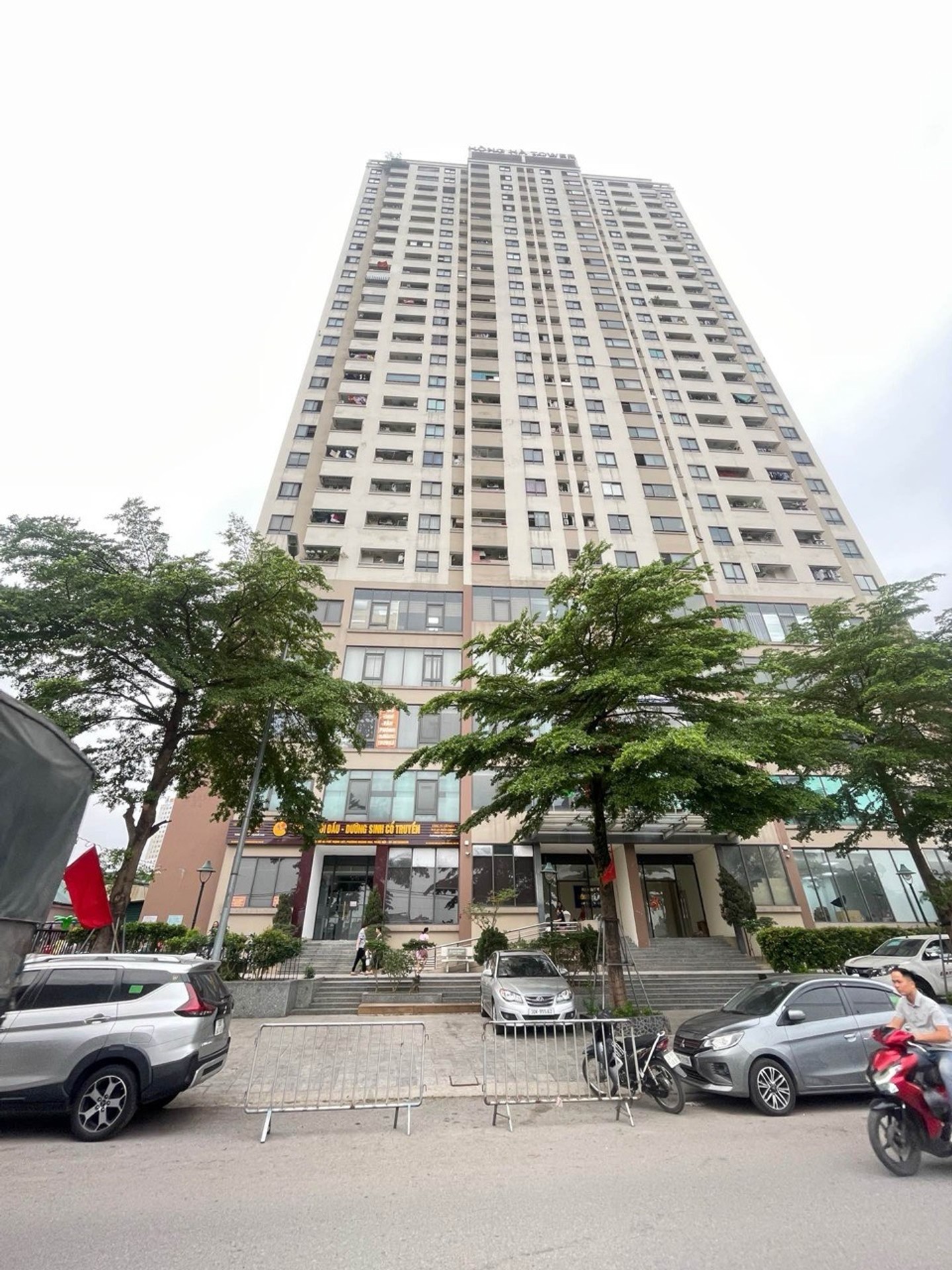 Bán nhà Thịnh Liệt - diện tích 62m2 17 tầng - Căn hộ chung cư Hồng Hà Tower - giá 10,5 tỷ