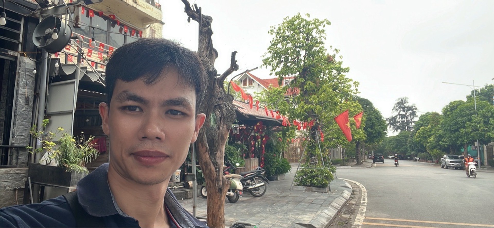 Bán nhà Linh Đàm - diện tích 263m2 4 tầng - Biệt Thư ViP Tây Nam - giá 147 tỷ