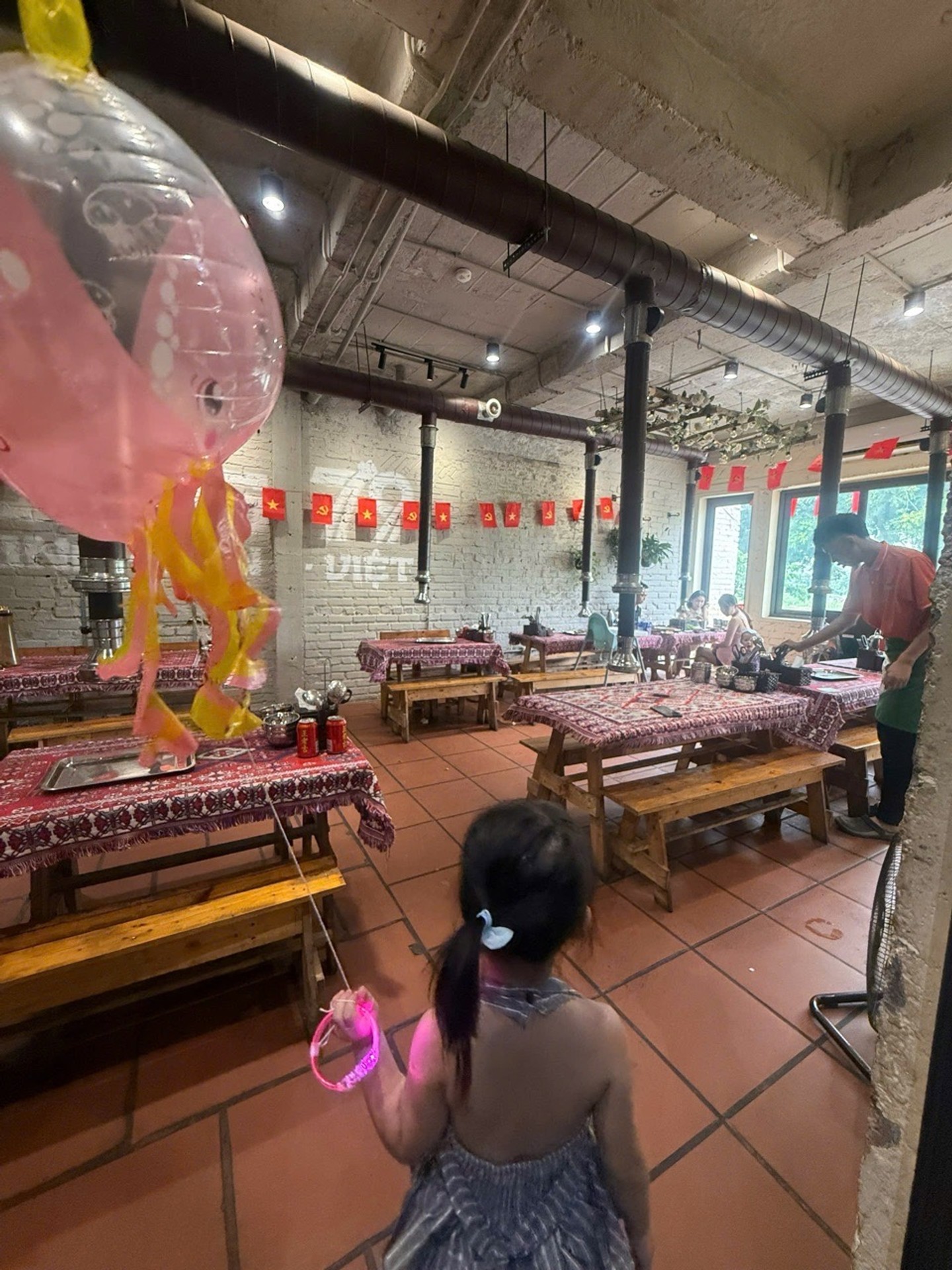 Bán nhà Linh Đàm - diện tích 263m2 4 tầng - Biệt Thư ViP Tây Nam - giá 147 tỷ