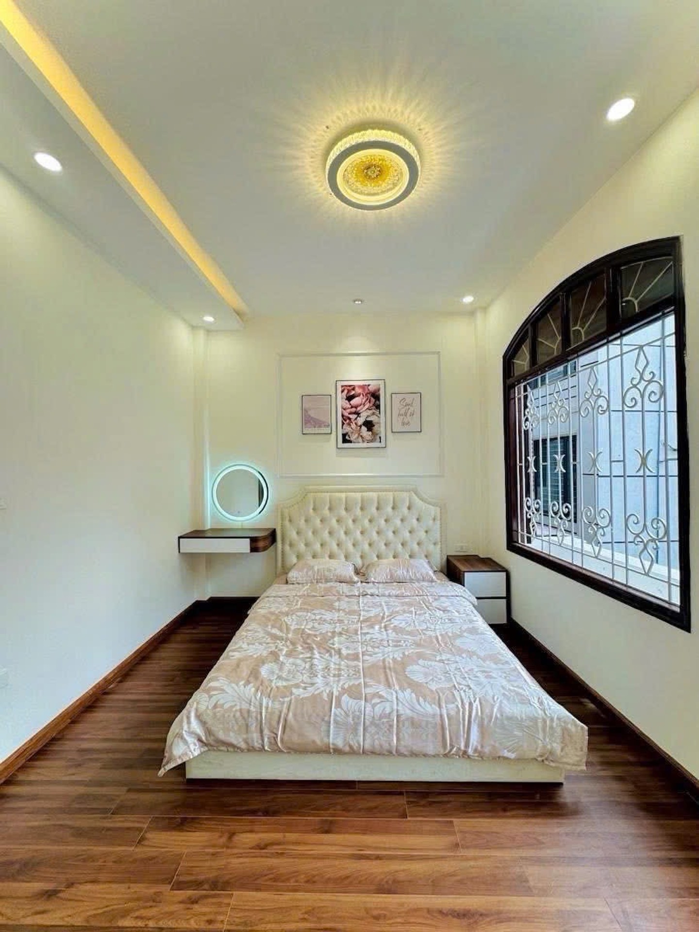 Bán nhà Trương Định - diện tích 34m2 4 tầng - Nhà đẹp, thoáng sáng sạch sẽ - giá 7,8 tỷ