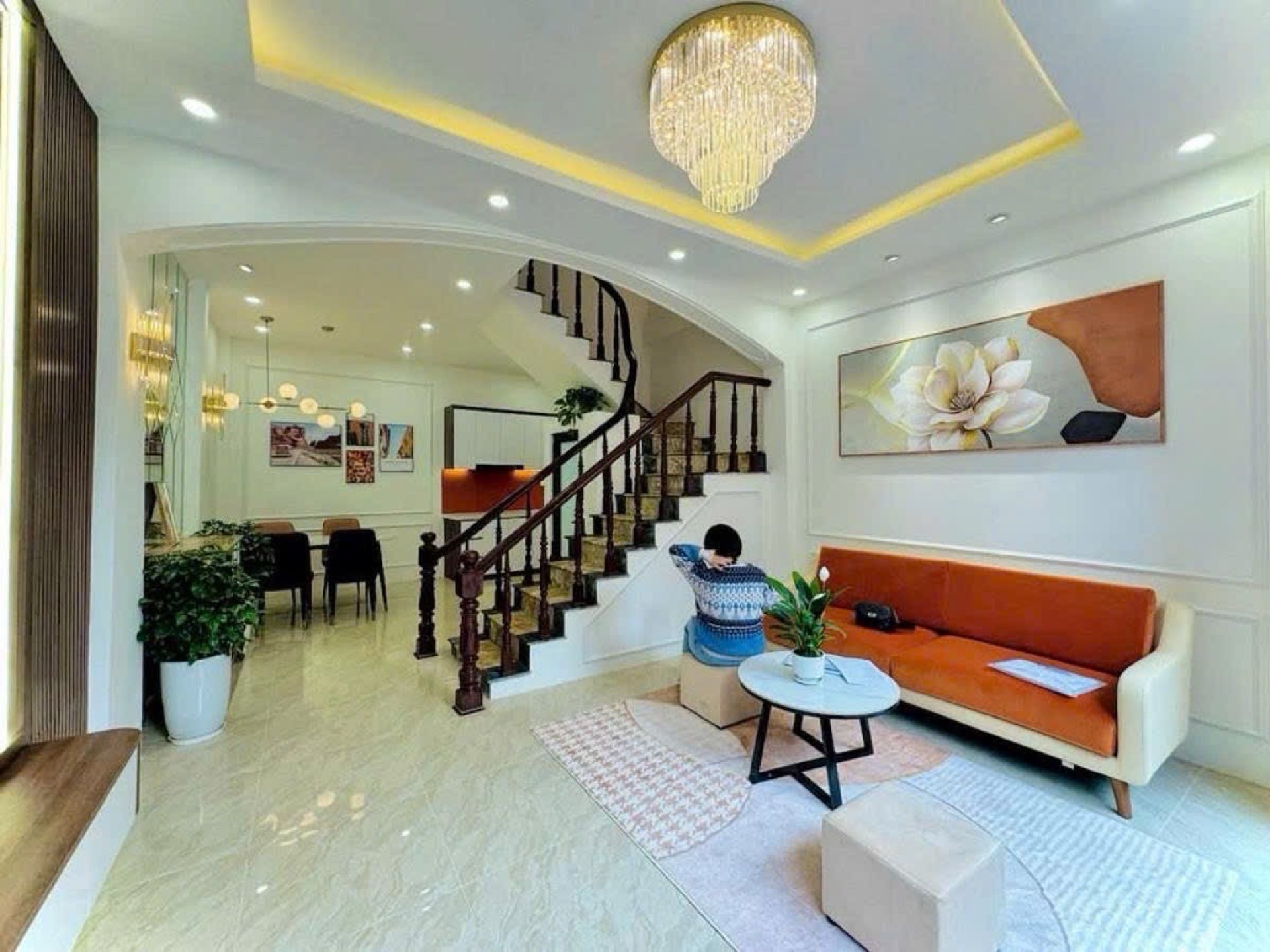 Bán nhà Trương Định - diện tích 34m2 4 tầng - Nhà đẹp, thoáng sáng sạch sẽ - giá 7,8 tỷ