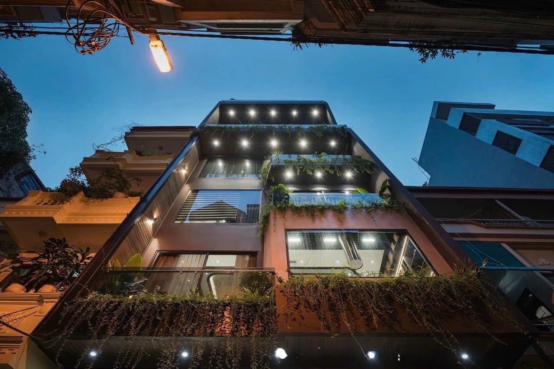 Bán nhà Tô Vĩnh Diện - diện tích 80m2 7 tầng - ô tô tránh - giá 41,8 tỷ