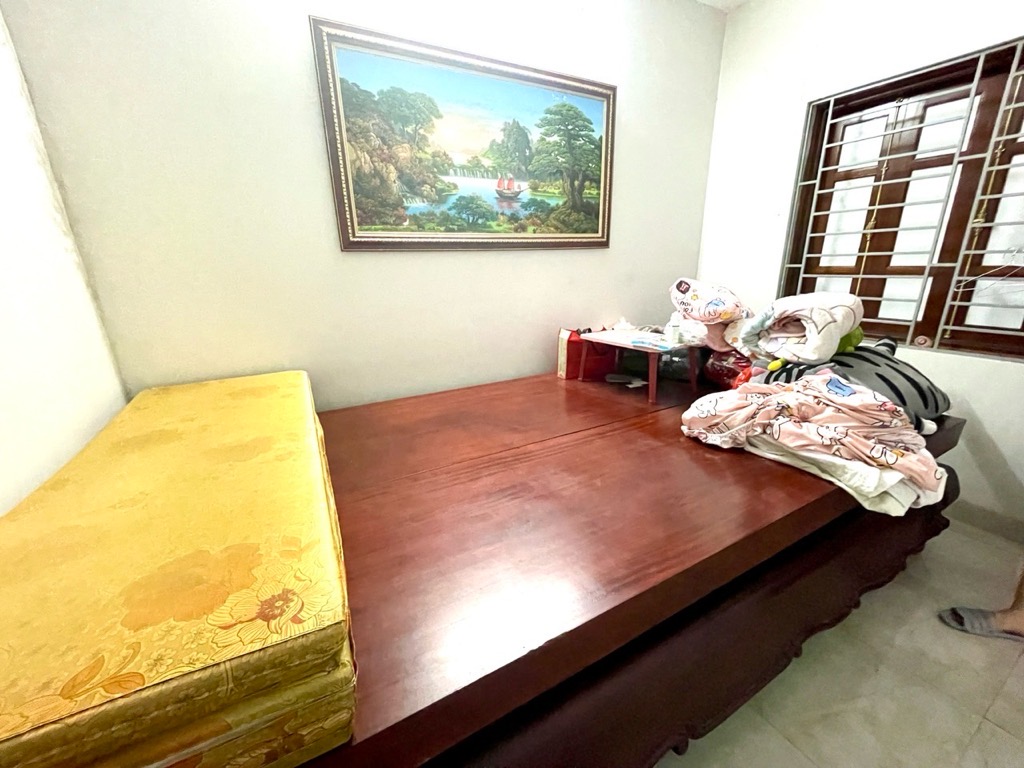 Bán nhà Tam Trinh - diện tích 140.8m2 3 tầng - Nhà đẹp nội thất đồ gỗ nhập khẩu - giá 50 tỷ