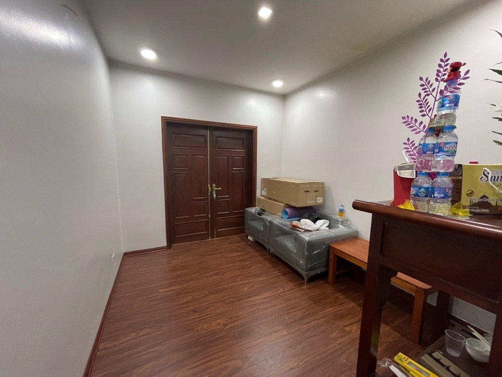 Bán nhà Tam Trinh - diện tích 140.8m2 3 tầng - Nhà đẹp nội thất đồ gỗ nhập khẩu - giá 50 tỷ