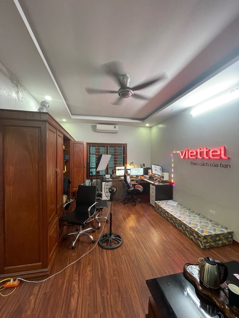 Bán nhà Tam Trinh - diện tích 140.8m2 3 tầng - Nhà đẹp nội thất đồ gỗ nhập khẩu - giá 50 tỷ