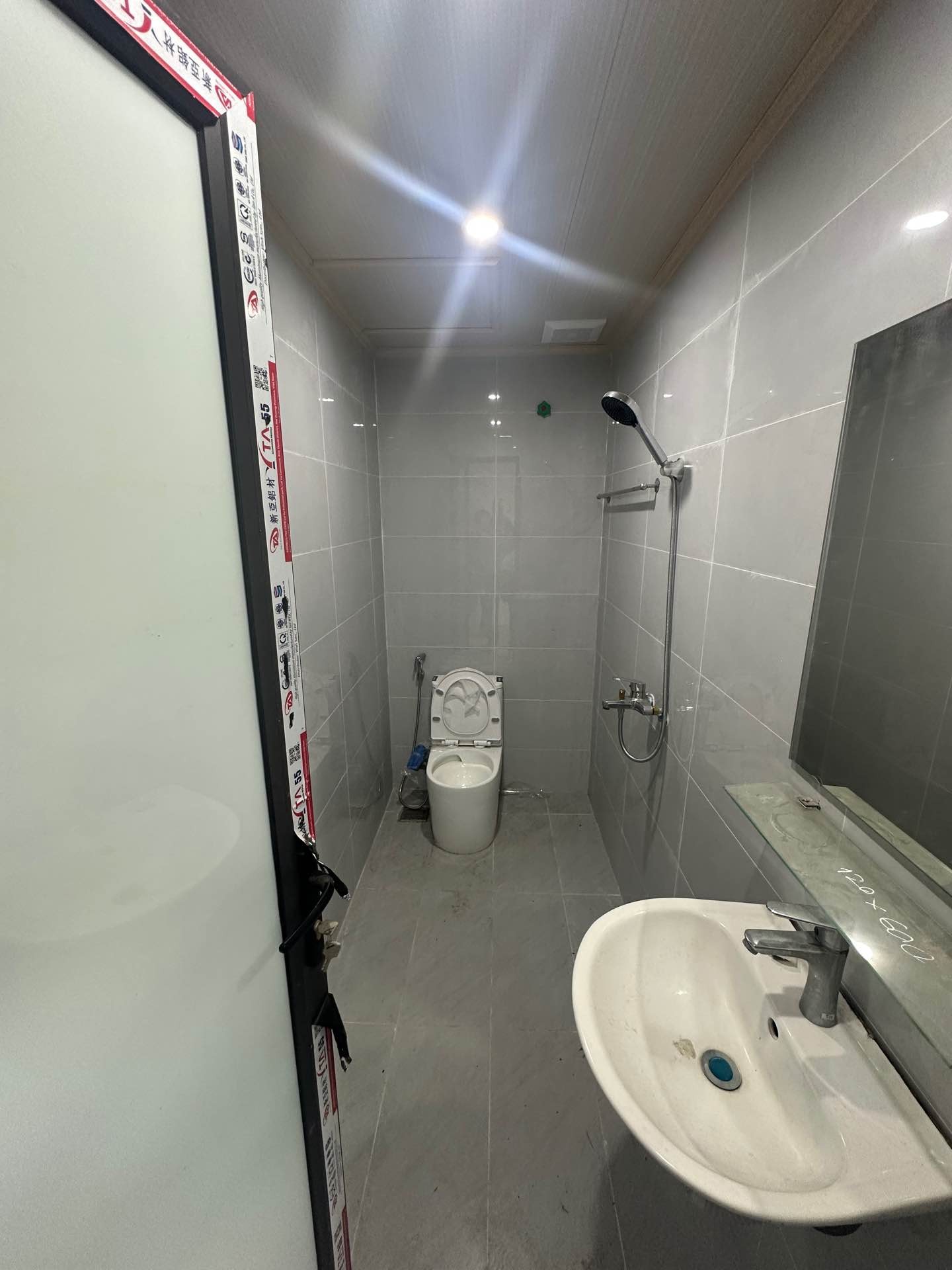 Bán nhà Lê Trọng Tấn - diện tích 80m2 4 tầng - Lô góc thoáng sáng - giá 8,1 tỷ