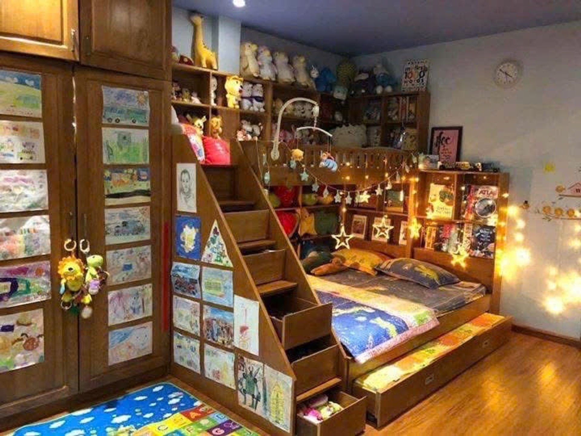 Bán nhà Tây Sơn - diện tích 87m2 7 tầng - Ngõ To Rộng Ô tô Đỗ cửa - giá 32 tỷ