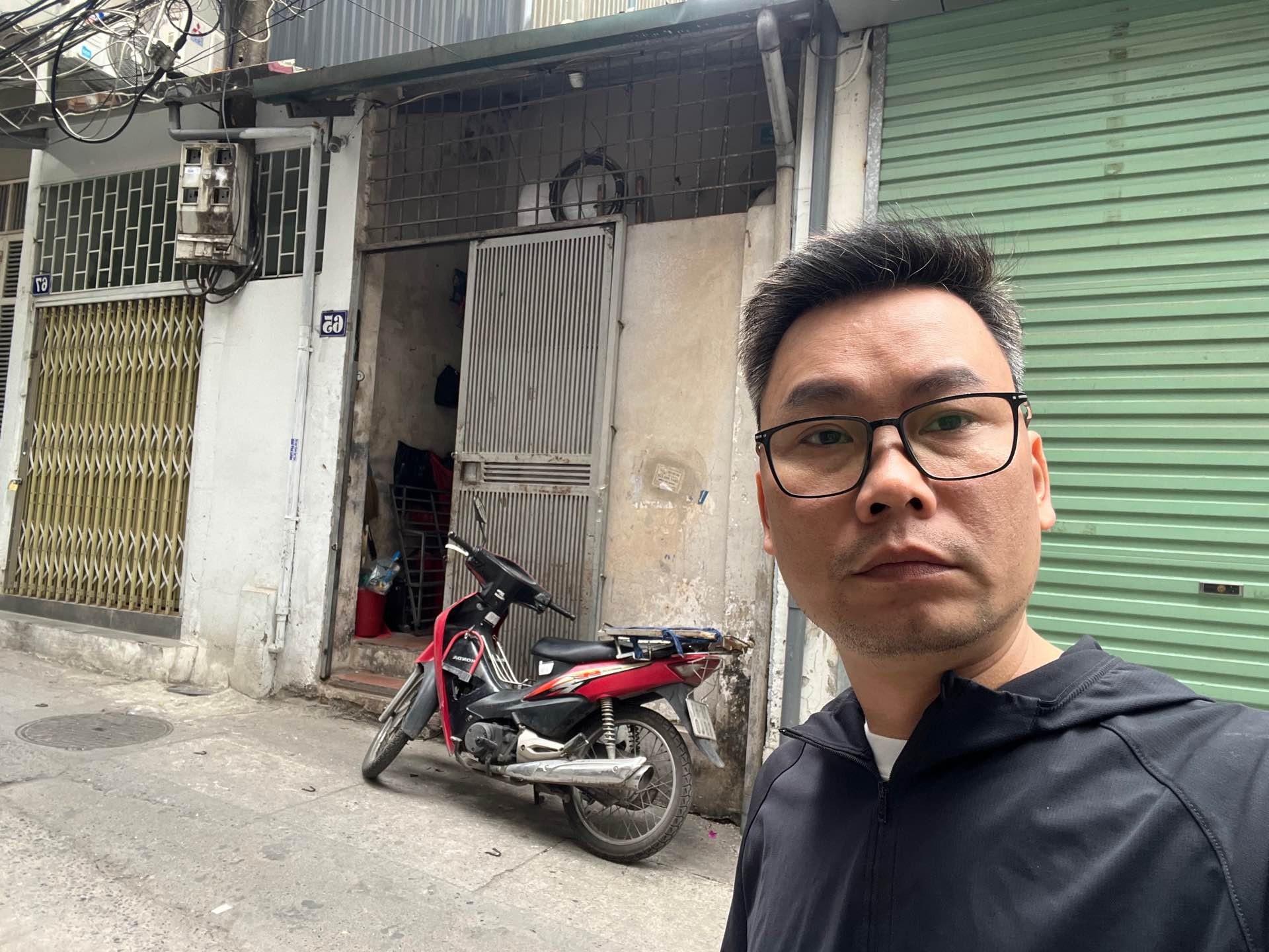 Bán nhà Trần Khát Chân - diện tích 35m2 2 tầng - Ngõ thông kinh doanh - giá 8 tỷ