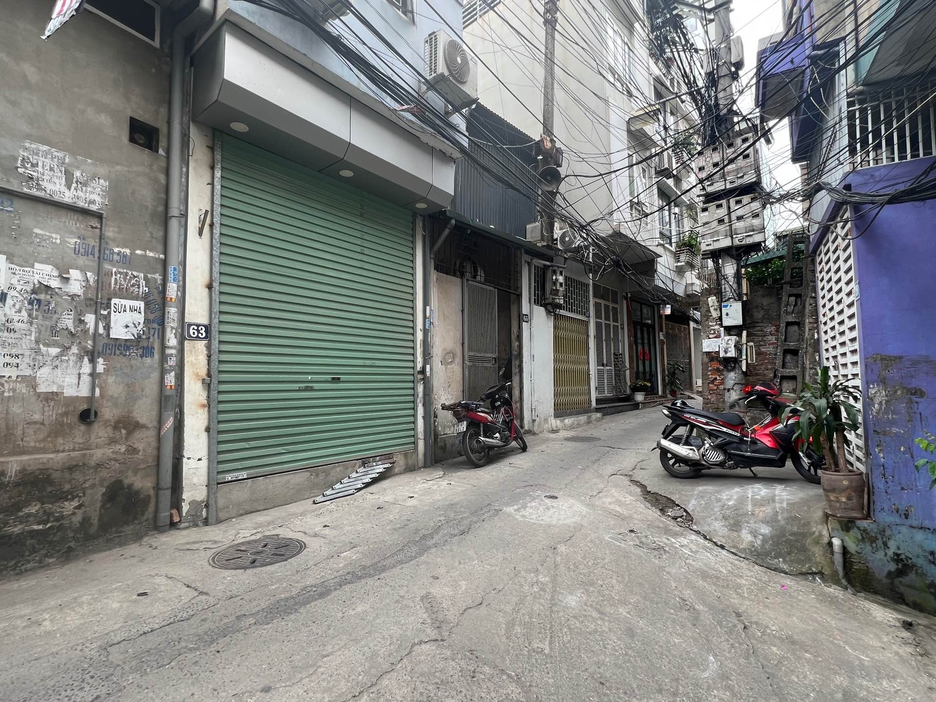 Bán nhà Trần Khát Chân - diện tích 35m2 2 tầng - Ngõ thông kinh doanh - giá 8 tỷ
