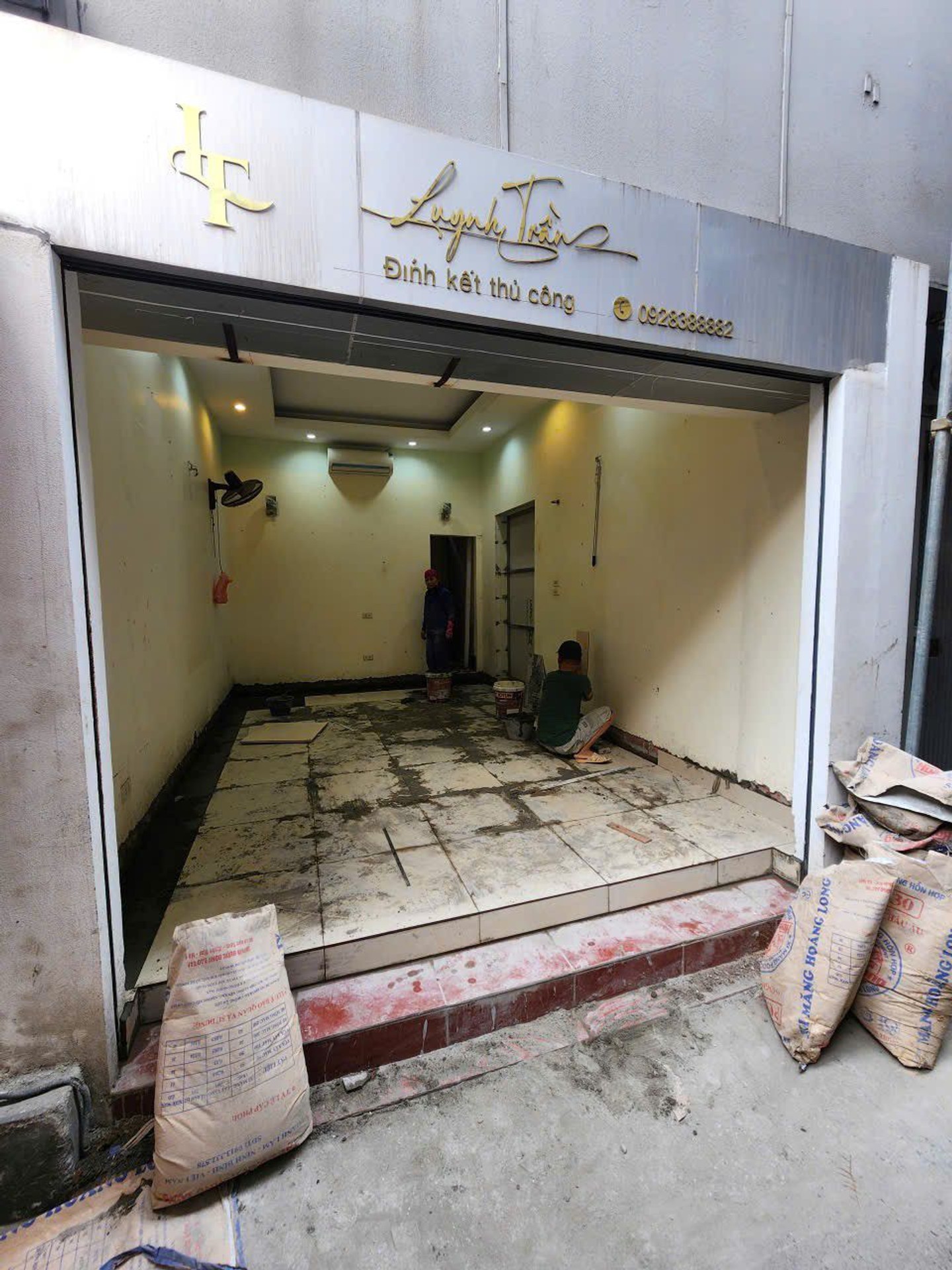 Bán nhà Minh Khai - diện tích 75m2 4 tầng - Nhà đẹp hiếm có - giá 13 tỷ