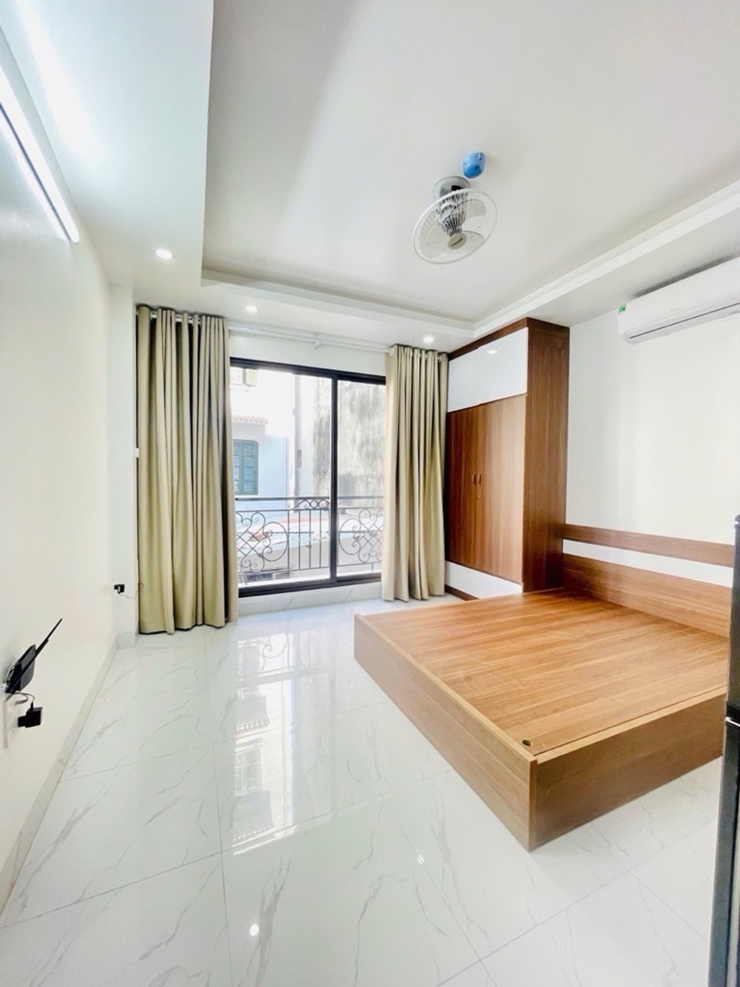 Bán nhà Kim Ngưu - diện tích 55m2 6 tầng - gần ô tô - giá 14,6 tỷ