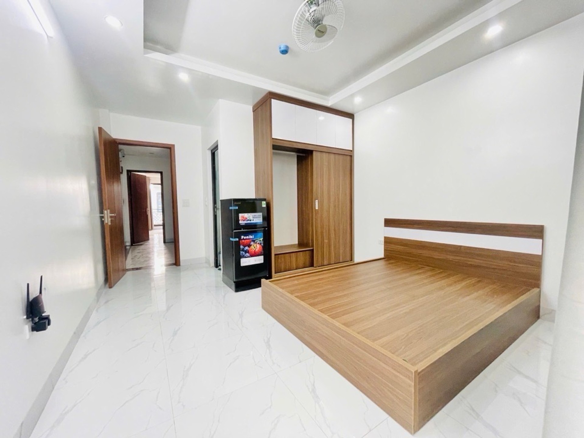 Bán nhà Kim Ngưu - diện tích 55m2 6 tầng - gần ô tô - giá 14,6 tỷ