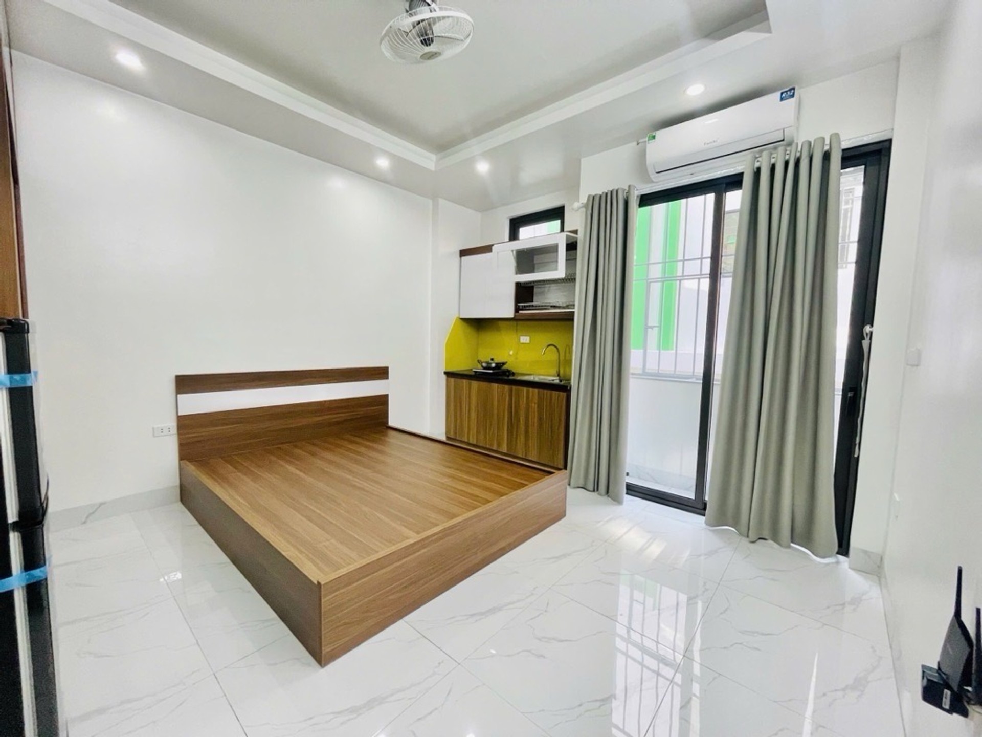 Bán nhà Kim Ngưu - diện tích 55m2 6 tầng - gần ô tô - giá 14,6 tỷ