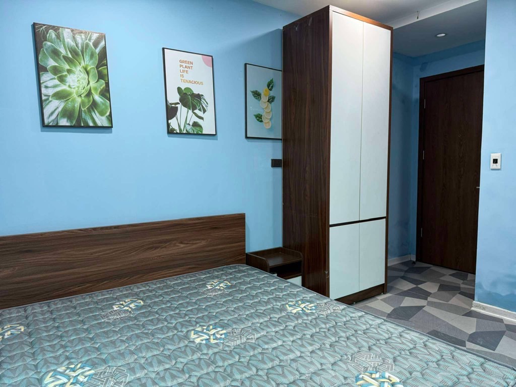 Bán nhà Trần Duy Hưng - diện tích 101m2 7 tầng - Khách sạn full nội thất đẳng cấp - giá 32 tỷ