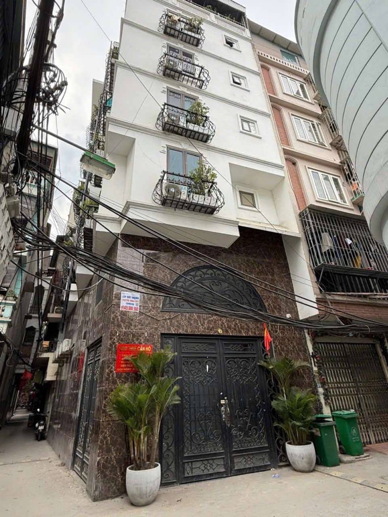 Bán nhà Trần Duy Hưng - diện tích 101m2 7 tầng - Khách sạn full nội thất đẳng cấp - giá 32 tỷ