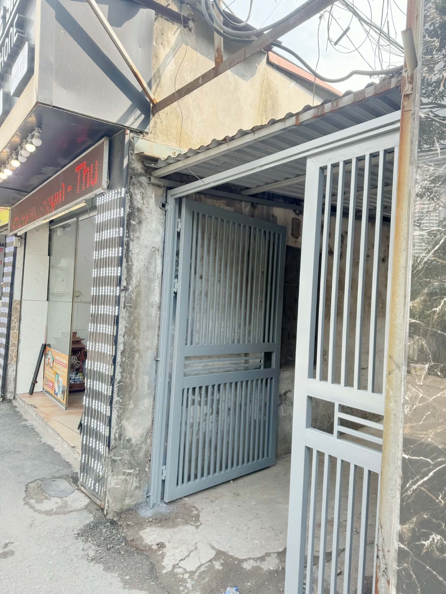 Bán nhà Tân Khai - diện tích 23m2 2 tầng - Cực hiếm - giá 2,35 tỷ