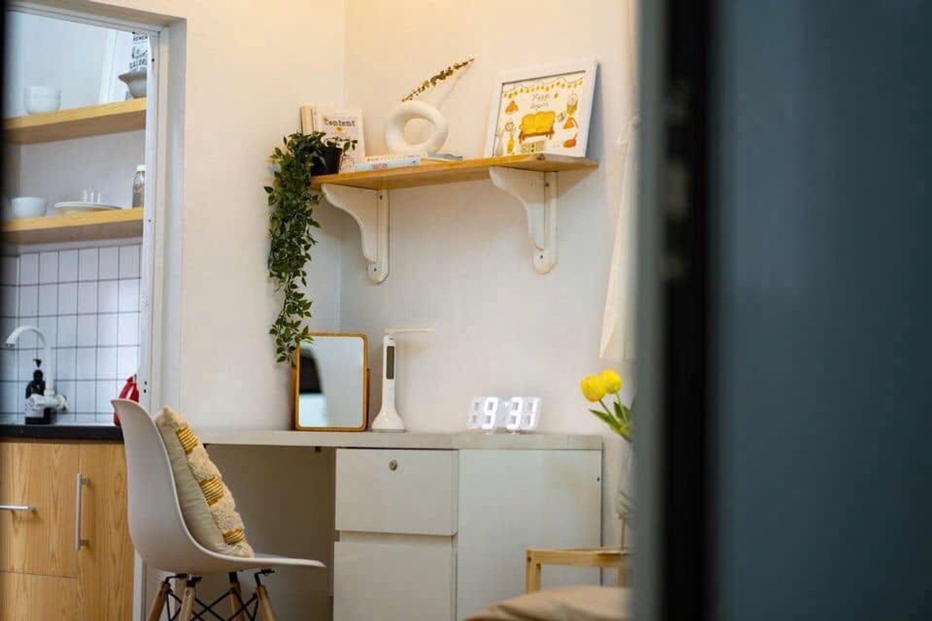 Bán nhà Giáp Nhất - diện tích 80m2 7 tầng - Thang máy - giá 22 tỷ