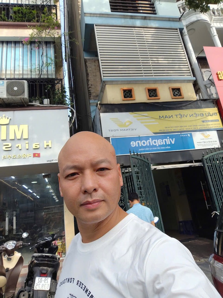 Bán nhà Kim Ngưu - diện tích 68m2 6 tầng - Mặt phố sầm uất - giá 32,3 tỷ