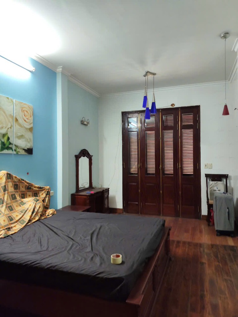 Bán nhà Kim Ngưu - diện tích 68m2 6 tầng - Mặt phố sầm uất - giá 32,3 tỷ