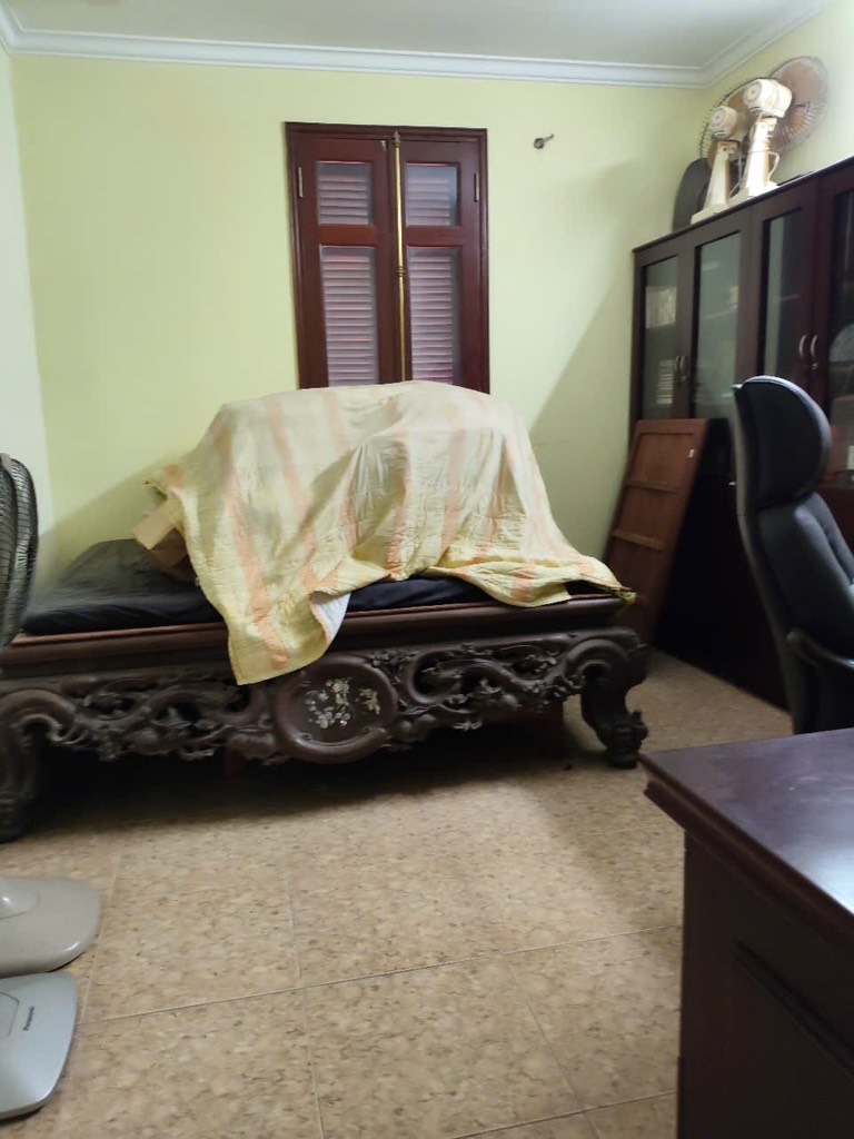 Bán nhà Kim Ngưu - diện tích 68m2 6 tầng - Mặt phố sầm uất - giá 32,3 tỷ