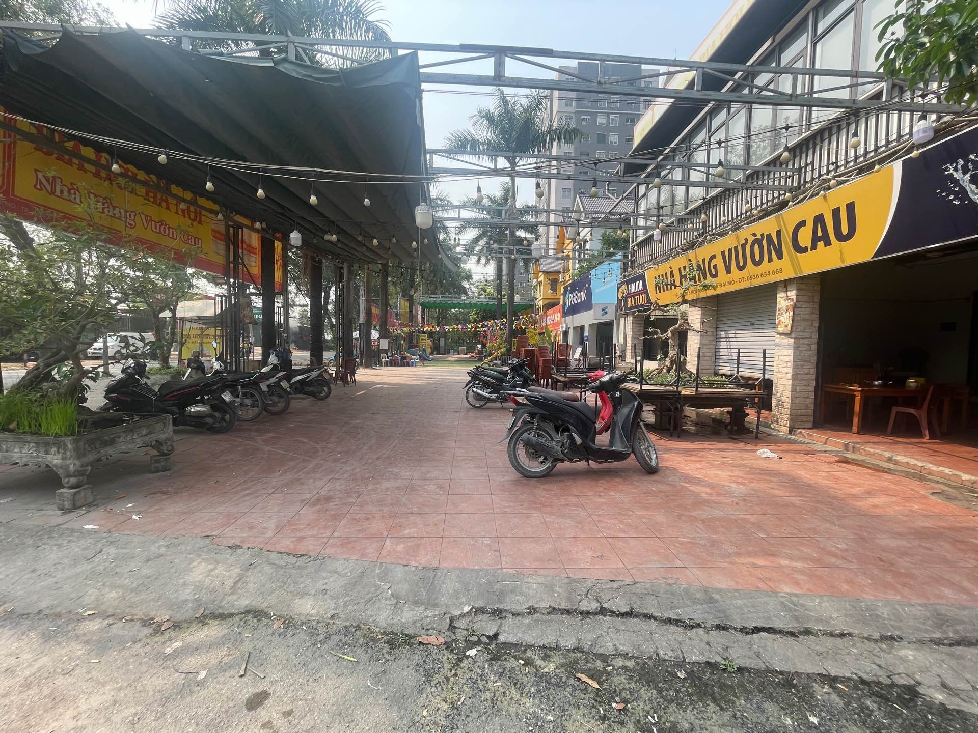 Bán nhà Đại Mỗ - diện tích 198m2 3 tầng - Lô góc 2 mặt thoáng - giá 16,5 tỷ