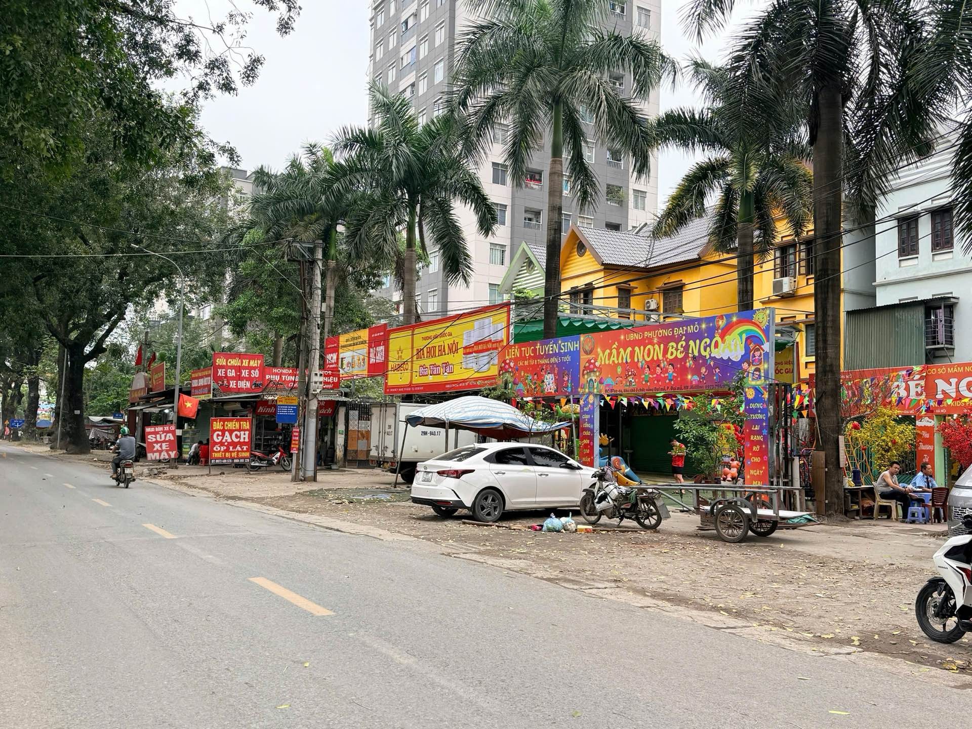 Bán nhà Đại Mỗ - diện tích 198m2 3 tầng - Lô góc 2 mặt thoáng - giá 16,5 tỷ