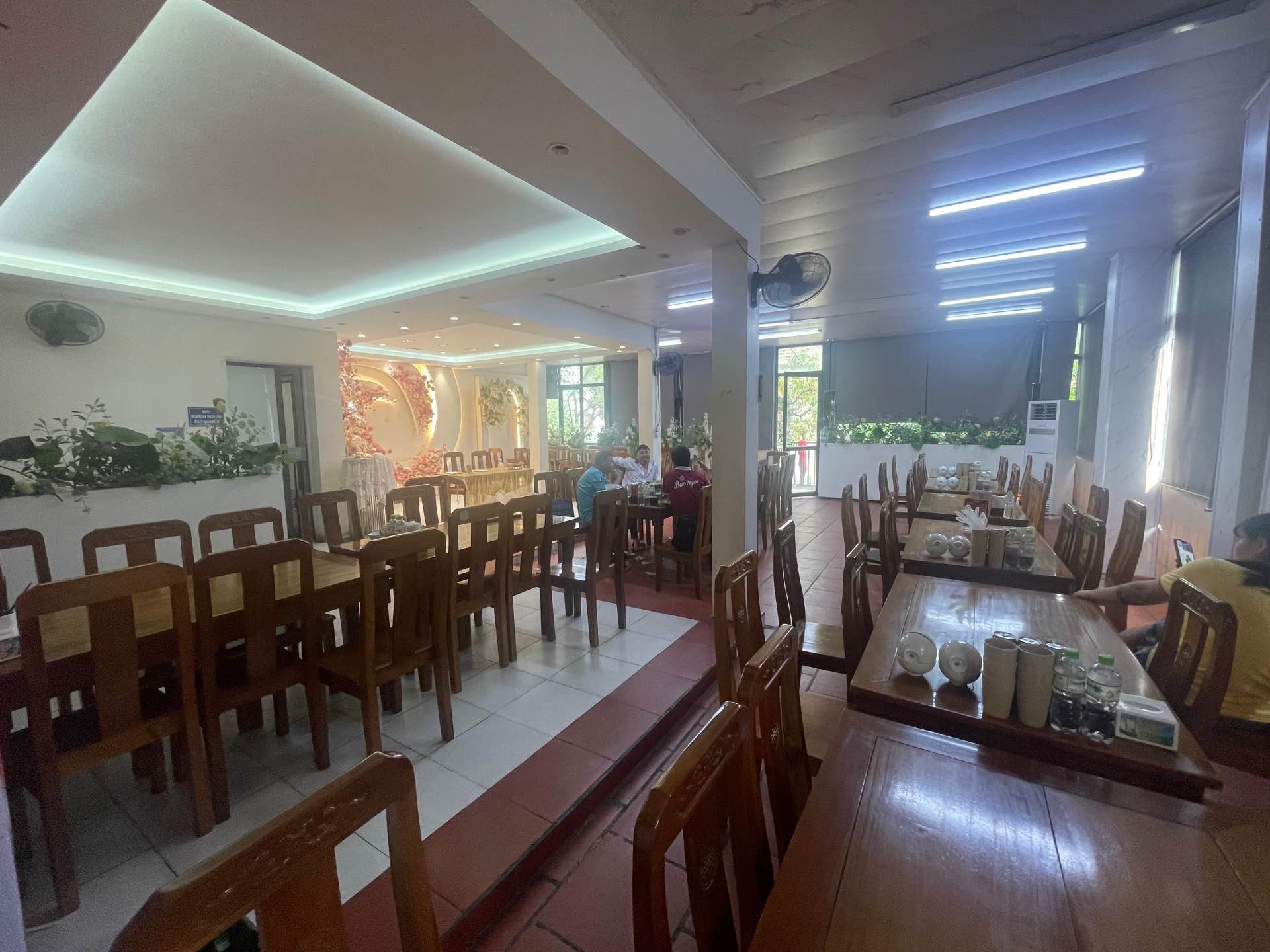 Bán nhà Đại Mỗ - diện tích 198m2 3 tầng - Lô góc 2 mặt thoáng - giá 16,5 tỷ