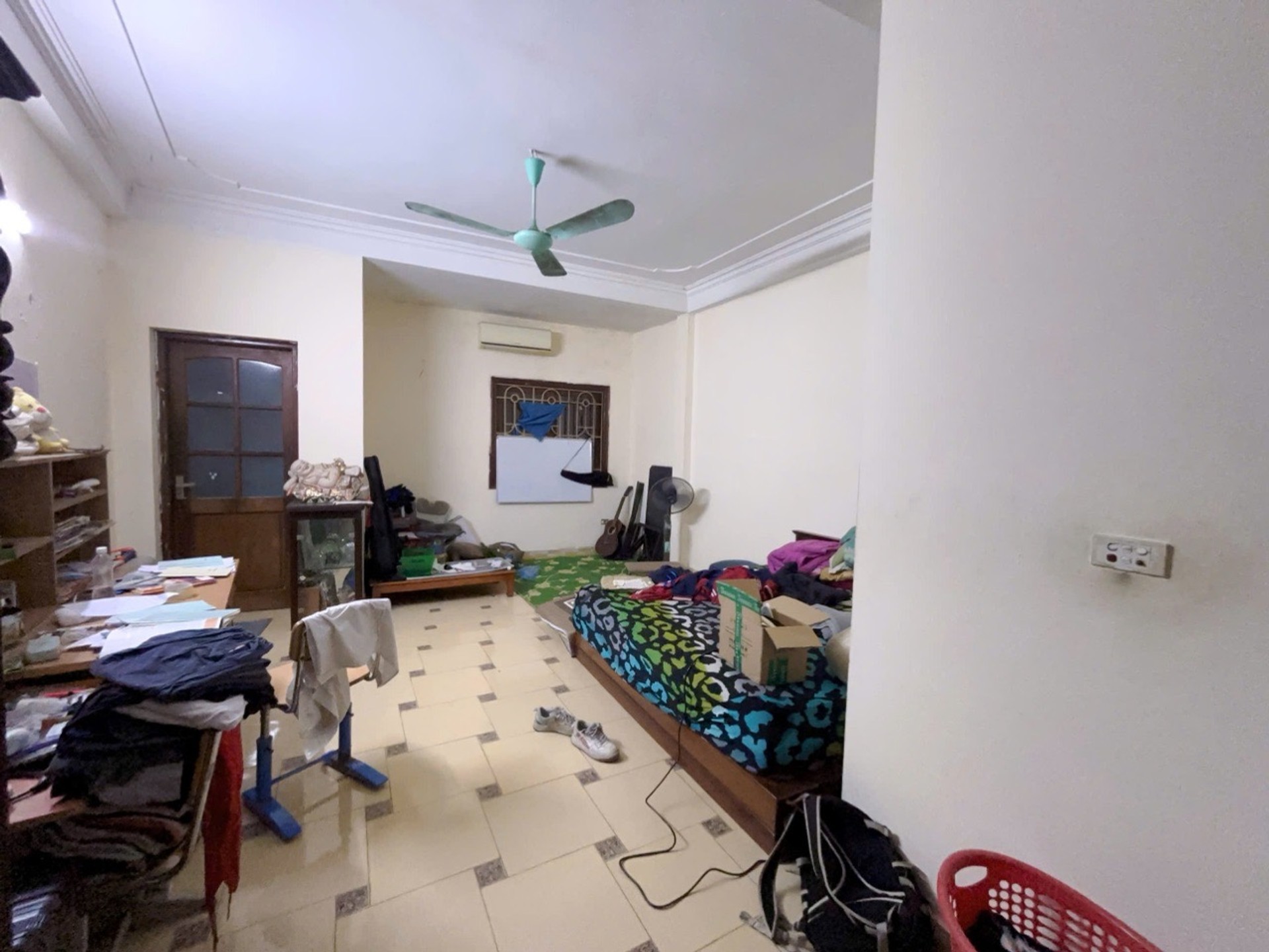 Bán nhà Hai Bà Trưng - diện tích 74m2 6 tầng - 2 mặt ngõ - giá 18,3 tỷ