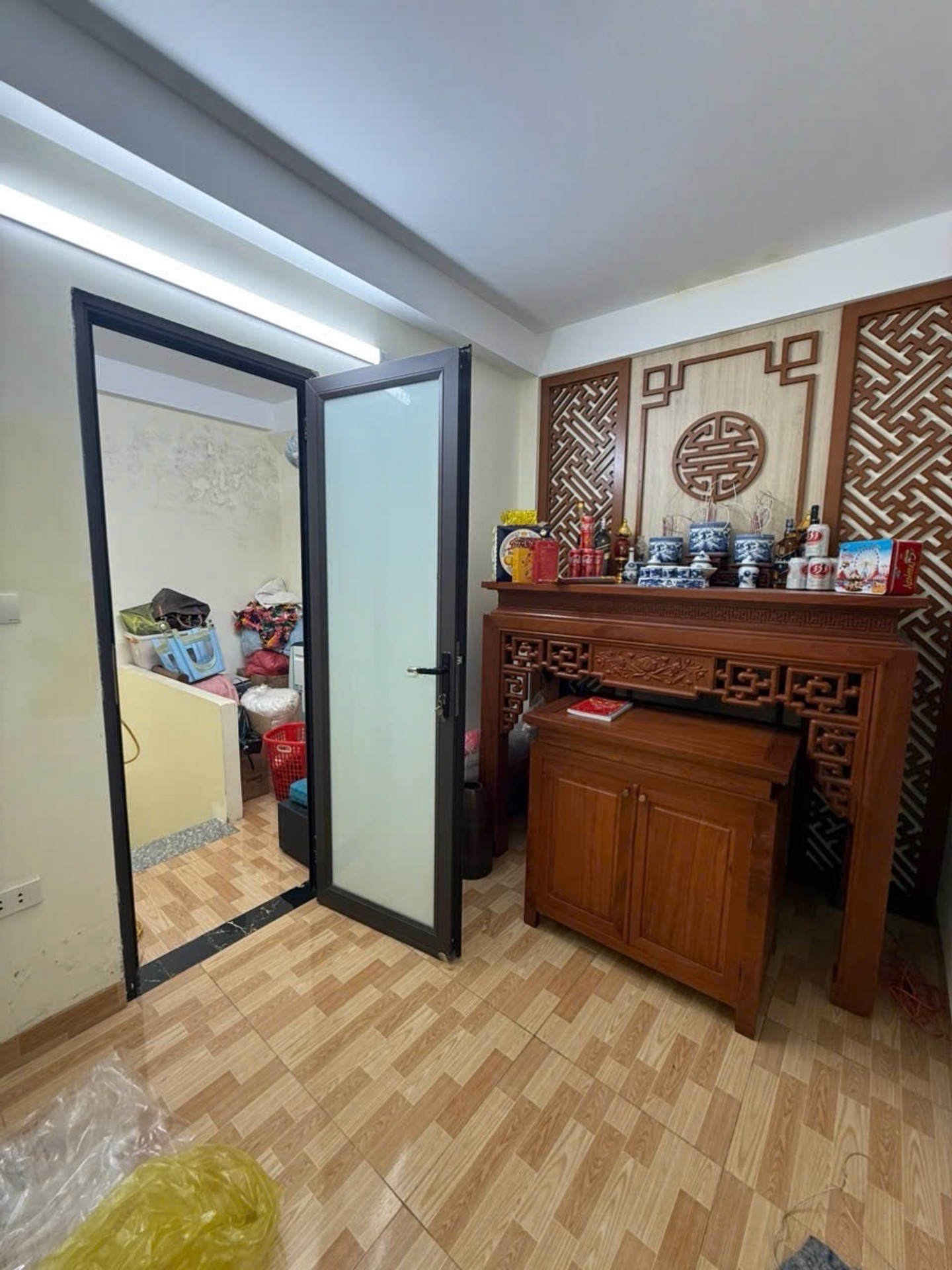 Bán nhà Thanh Lân - diện tích 66m2 5 tầng - gần ô tô - giá 3,8 tỷ