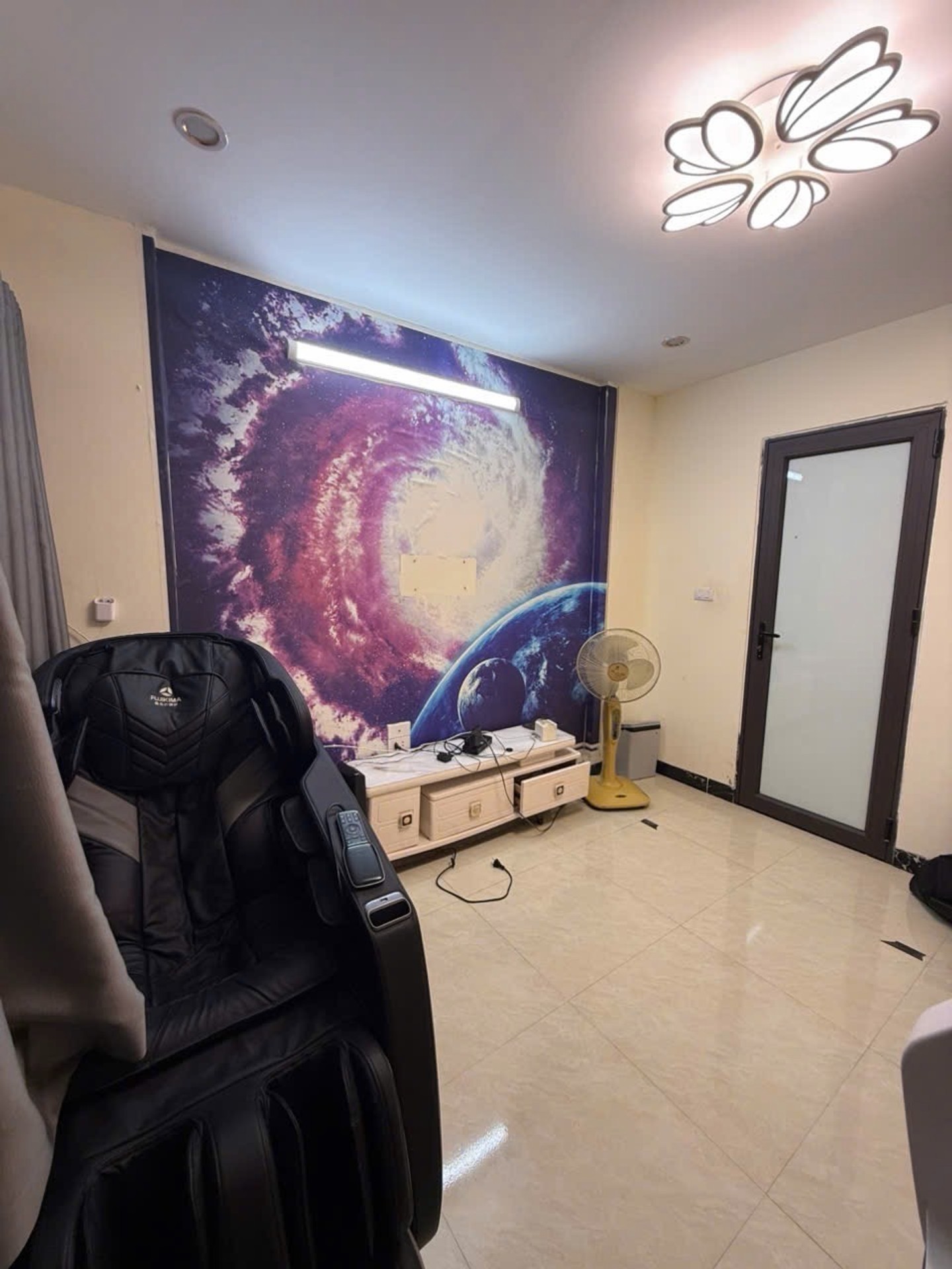 Bán nhà Thanh Lân - diện tích 66m2 5 tầng - gần ô tô - giá 3,8 tỷ