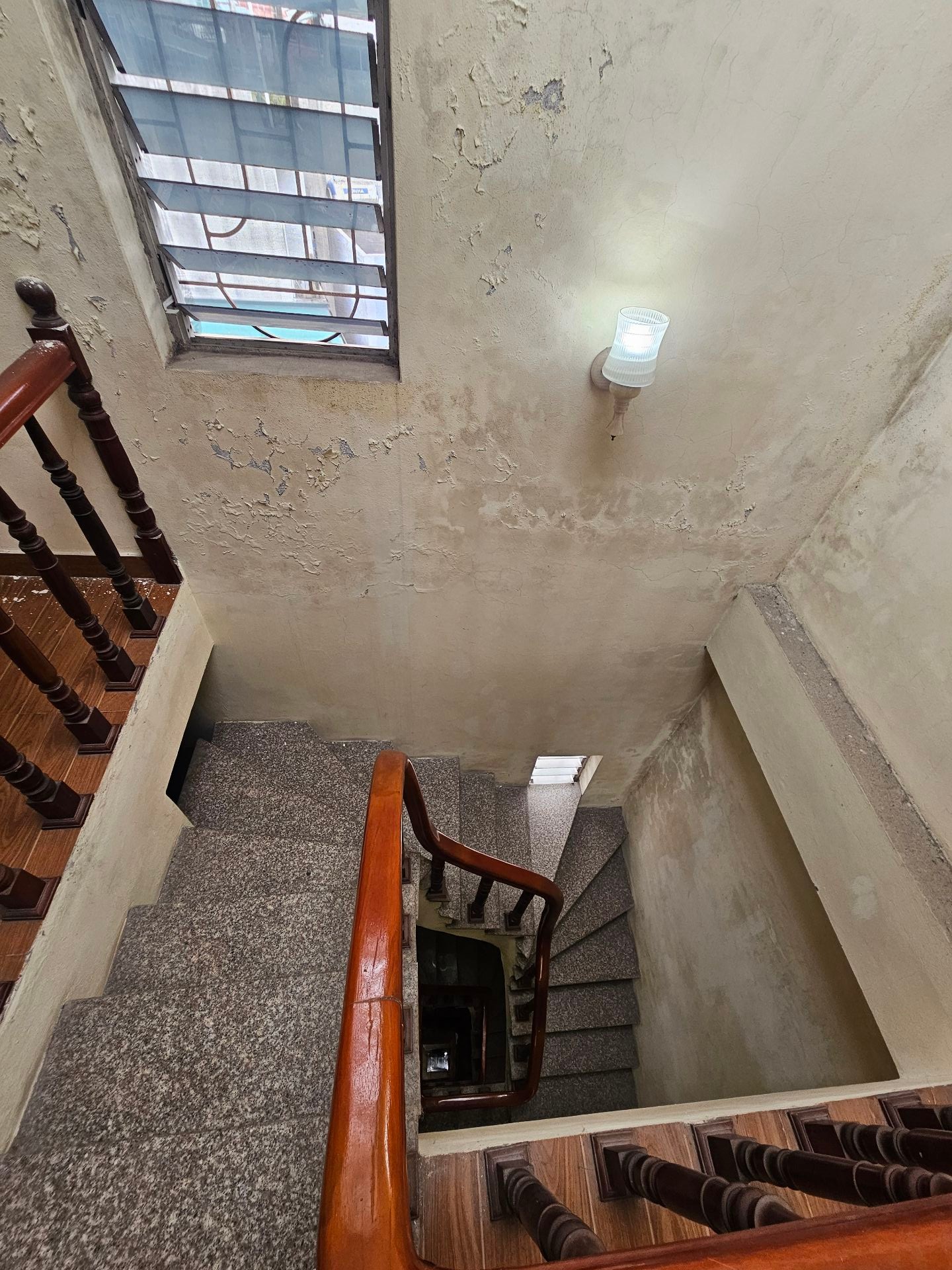 Bán nhà Tam Trinh - diện tích 30m2 5 tầng - Ô TÔ 60M - giá 7,36 tỷ