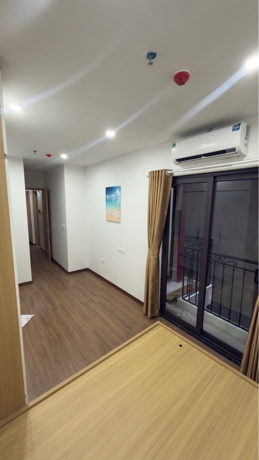 Bán nhà Định Công Thượng - diện tích 45m2 6 tầng - Căn hộ dịch vụ cao cấp - giá 12,3 tỷ