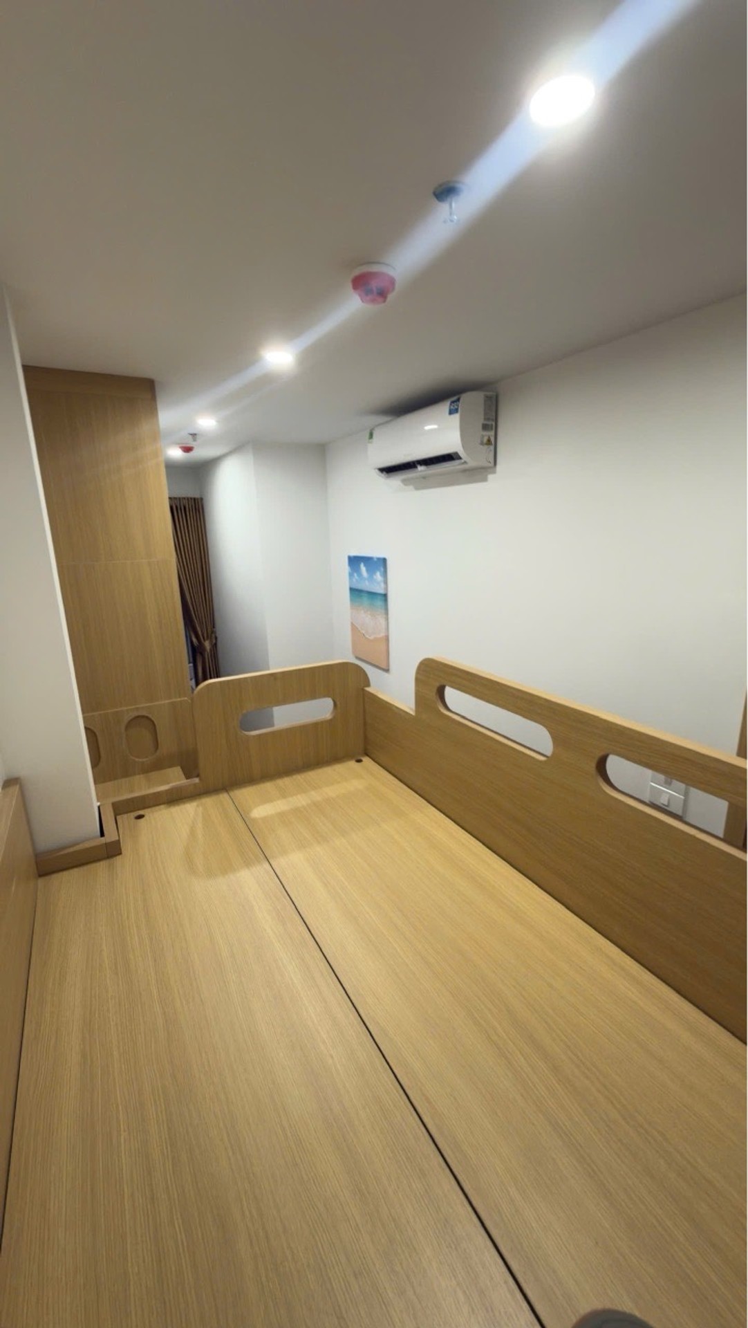 Bán nhà Định Công Thượng - diện tích 45m2 6 tầng - Căn hộ dịch vụ cao cấp - giá 12,3 tỷ