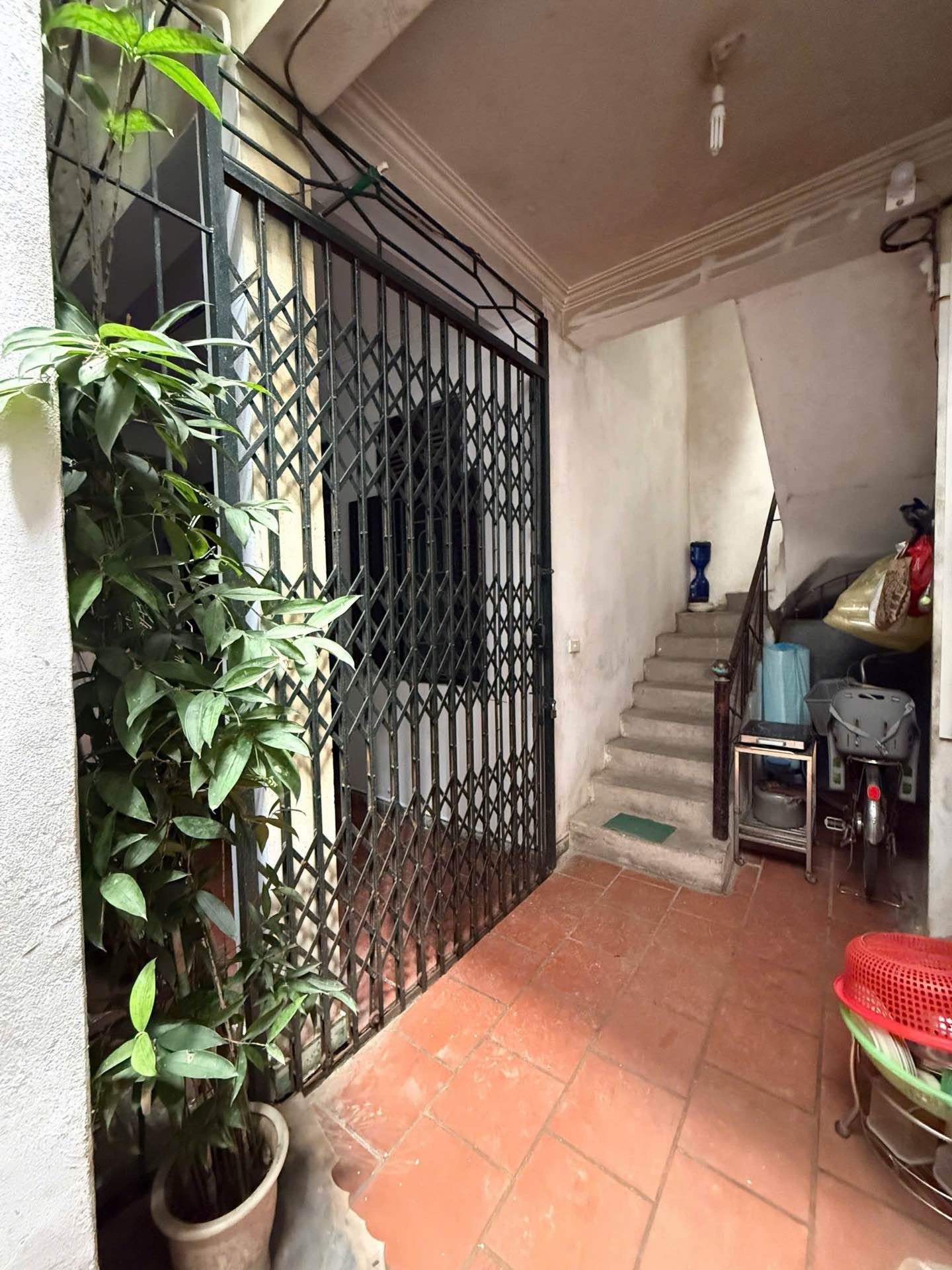 Bán nhà Thọ Lão - diện tích 44m2 4 tầng - Nhà khung cột, đầu tư sửa bán - giá 8,9 tỷ