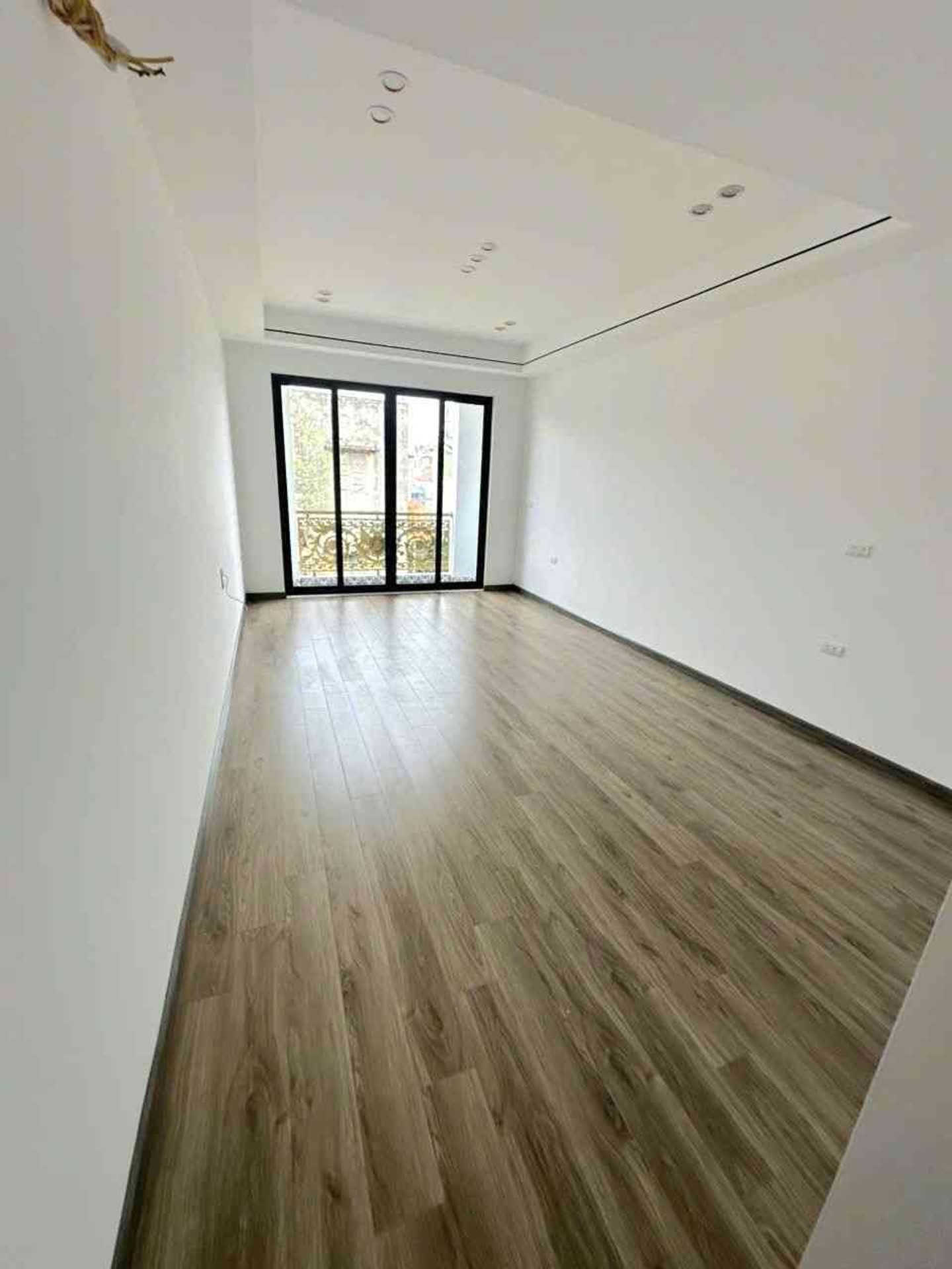 Bán nhà Nguyễn Chính - diện tích 46m2 7 tầng - Ô tô tránh - giá 17,6 tỷ