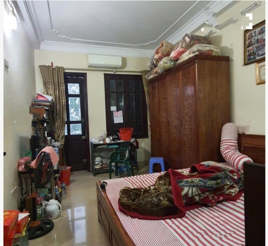 Bán nhà Minh Khai - diện tích 95m2 4 tầng - Ô TÔ TRÁNH - giá 35 tỷ