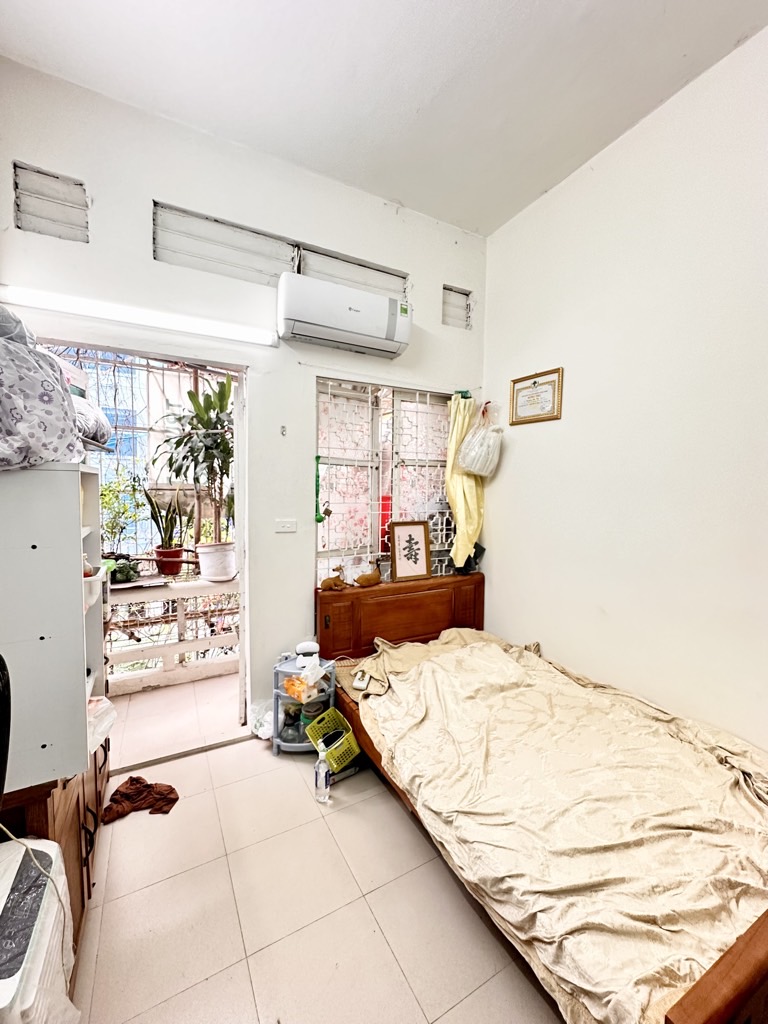 Bán nhà Nguyễn Bỉnh Khiêm - diện tích 13m2 4 tầng - Mặt phố vỉa hè kinh doanh - giá 14,2 tỷ