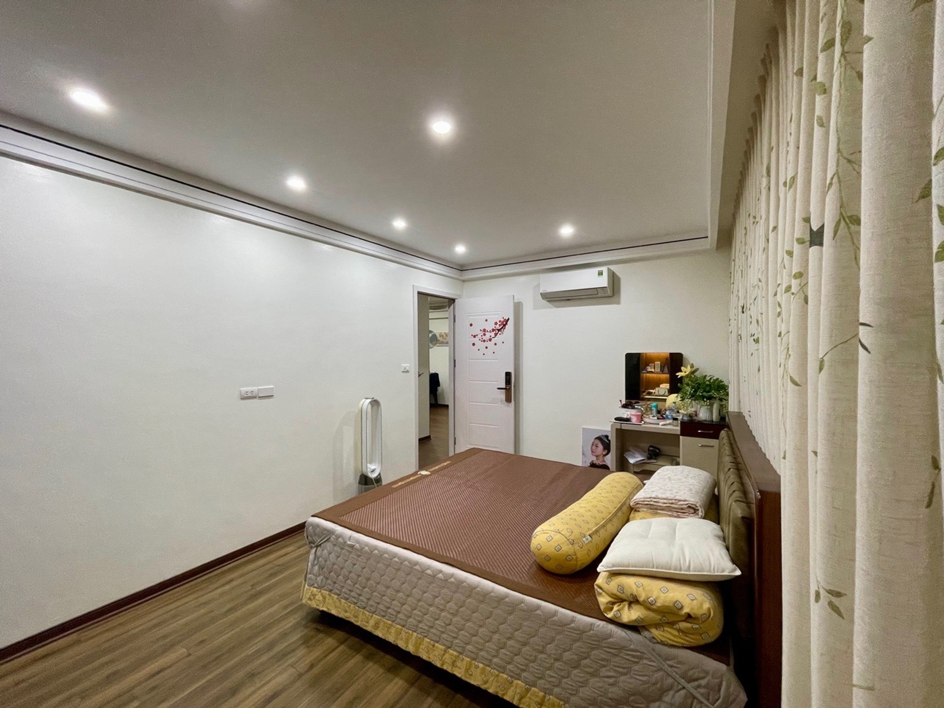 Bán nhà Linh Đường - diện tích 82m2 16 tầng - SIÊU HIẾM CĂN GÓC 3 NGỦ - giá 8,7 tỷ