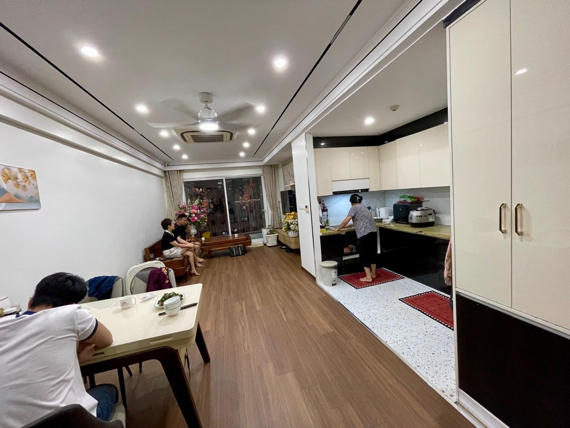 Bán nhà Linh Đường - diện tích 82m2 16 tầng - SIÊU HIẾM CĂN GÓC 3 NGỦ - giá 8,7 tỷ