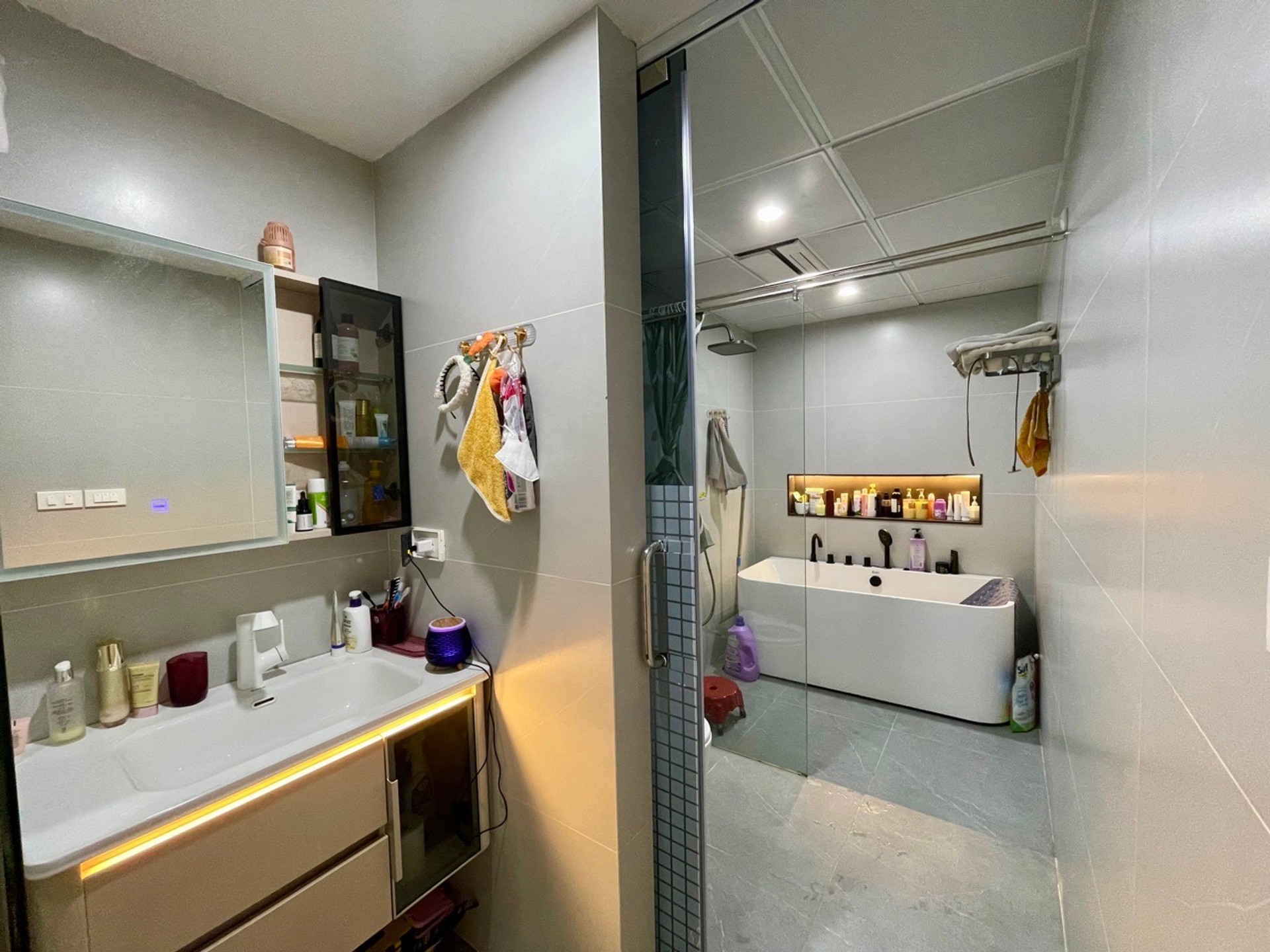 Bán nhà Linh Đường - diện tích 82m2 16 tầng - SIÊU HIẾM CĂN GÓC 3 NGỦ - giá 8,7 tỷ
