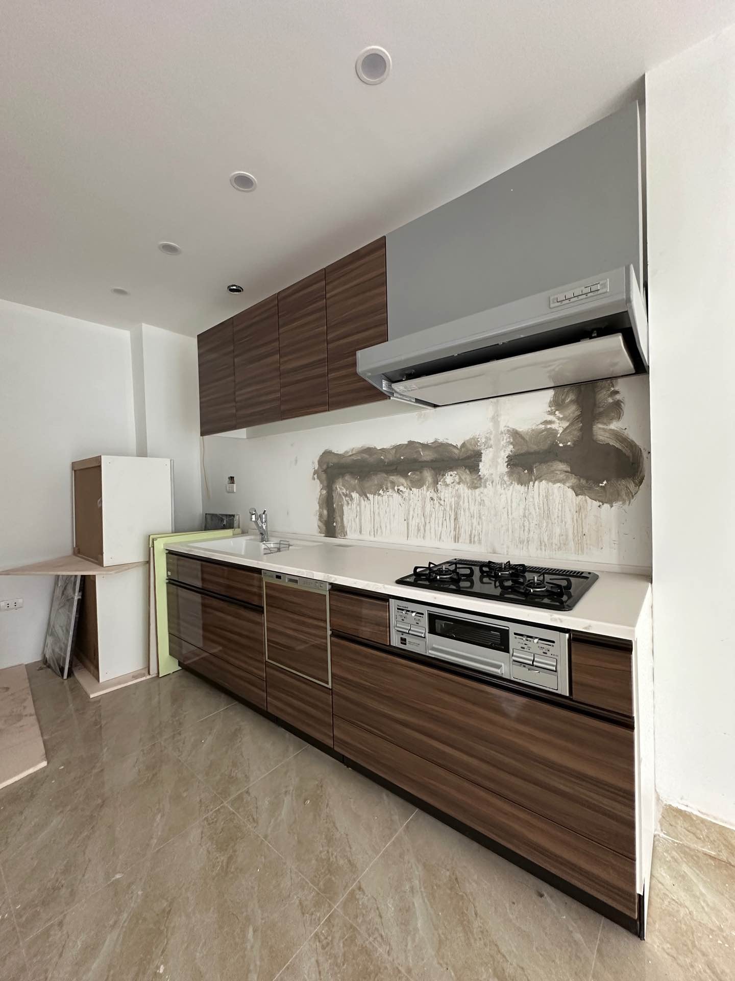 Bán nhà Ngõ 2 ô tô tránh Lĩnh Nam - diện tích 73m2 6 tầng - Mặt tiền 8,5m - giá 25 tỷ