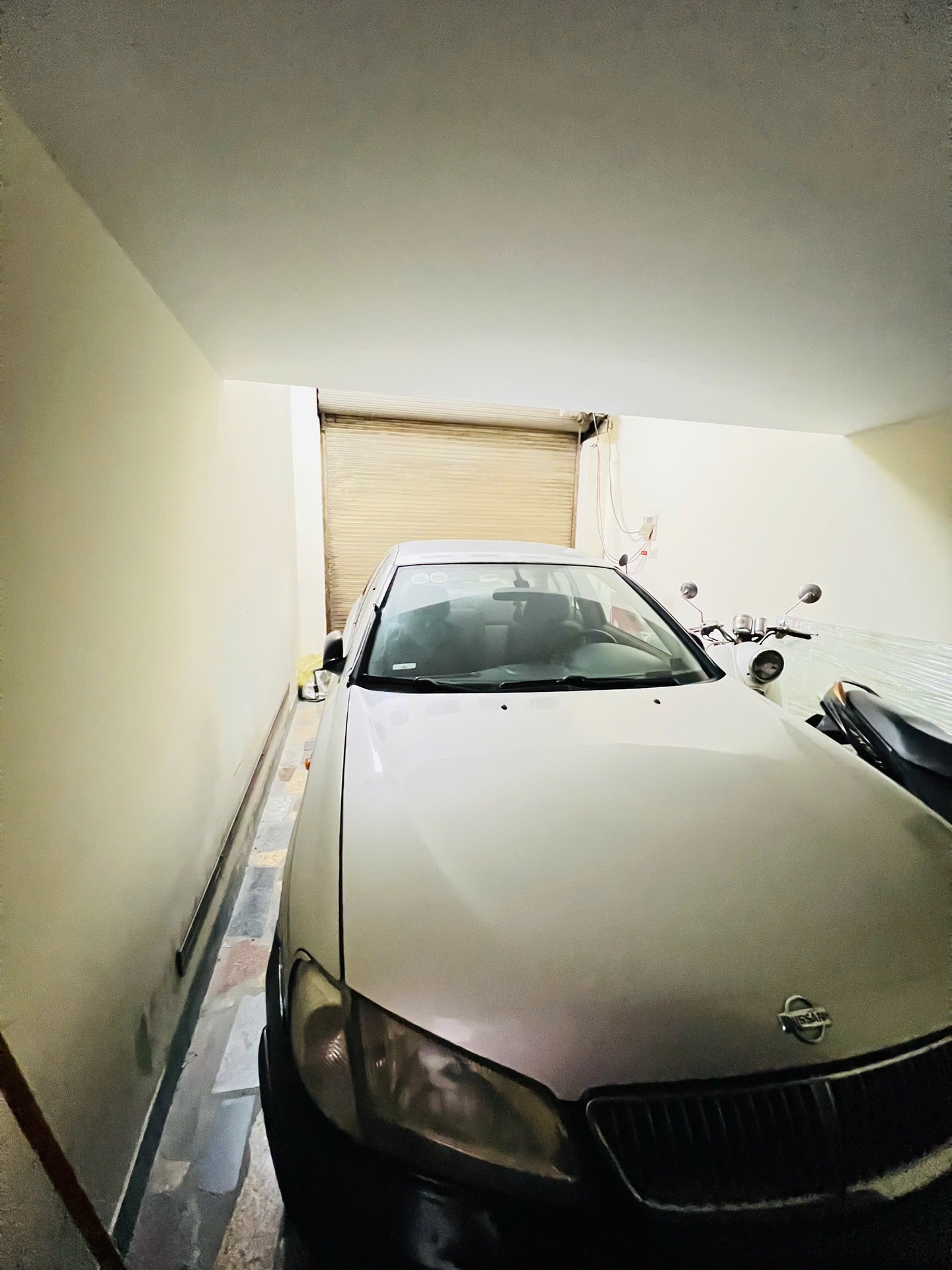 Bán nhà Cự Lộc - diện tích 100m2 4 tầng - Lô góc 2 mặt thoáng - giá 38 tỷ