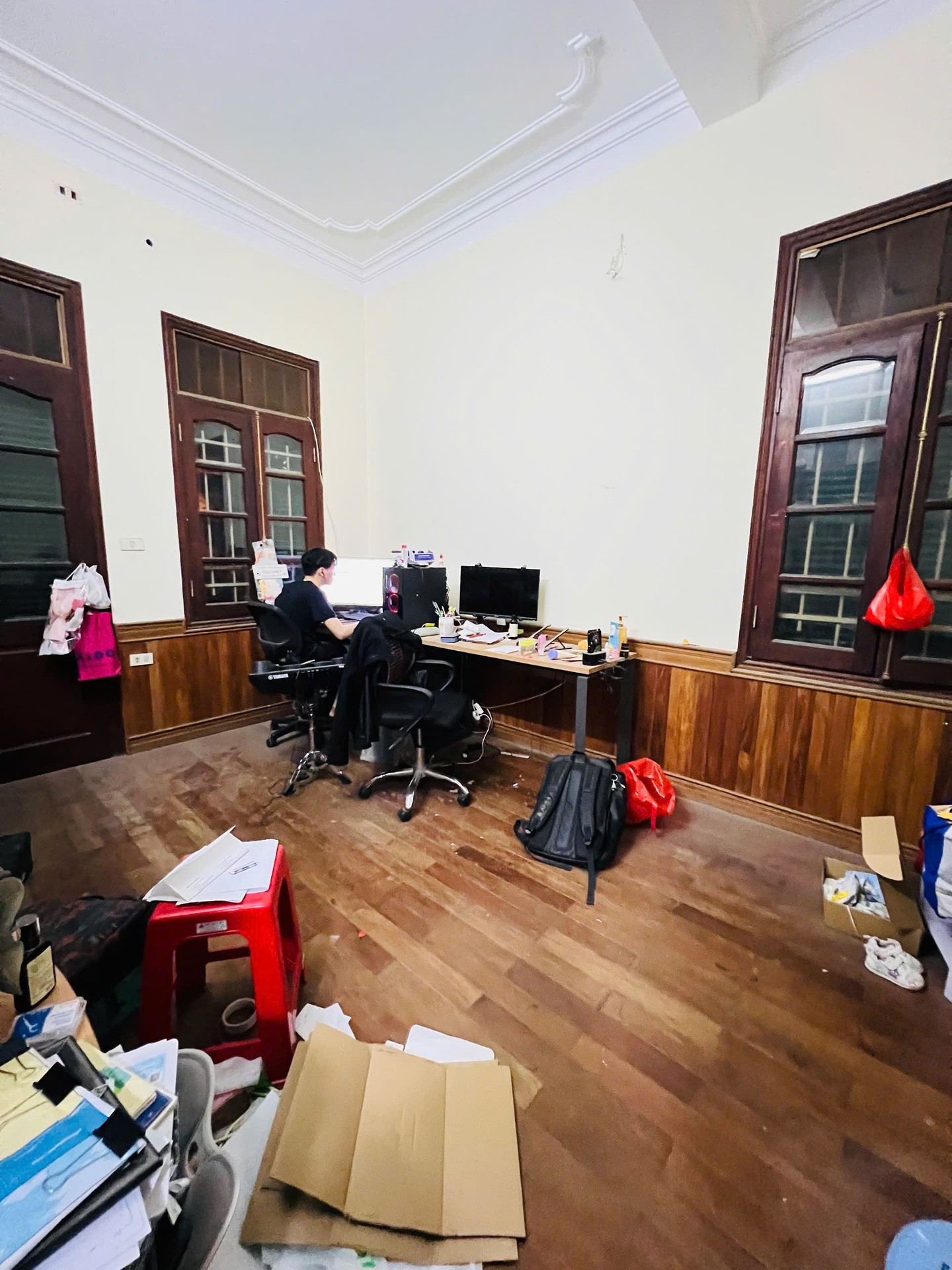 Bán nhà Cự Lộc - diện tích 100m2 4 tầng - Lô góc 2 mặt thoáng - giá 38 tỷ